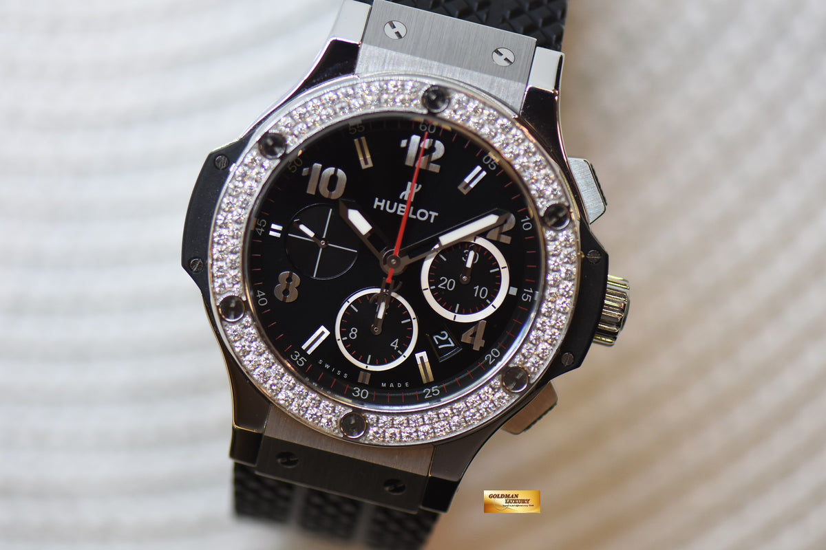 [SOLD] HUBLOT BIG BANG 44mm CHRONOGRAPH ORIGINAL DIAMOND BEZEL MEN’S STEEL IN RUBBER STRAP AUTOMATIC 301.SX.130.RX.114 (MINT)