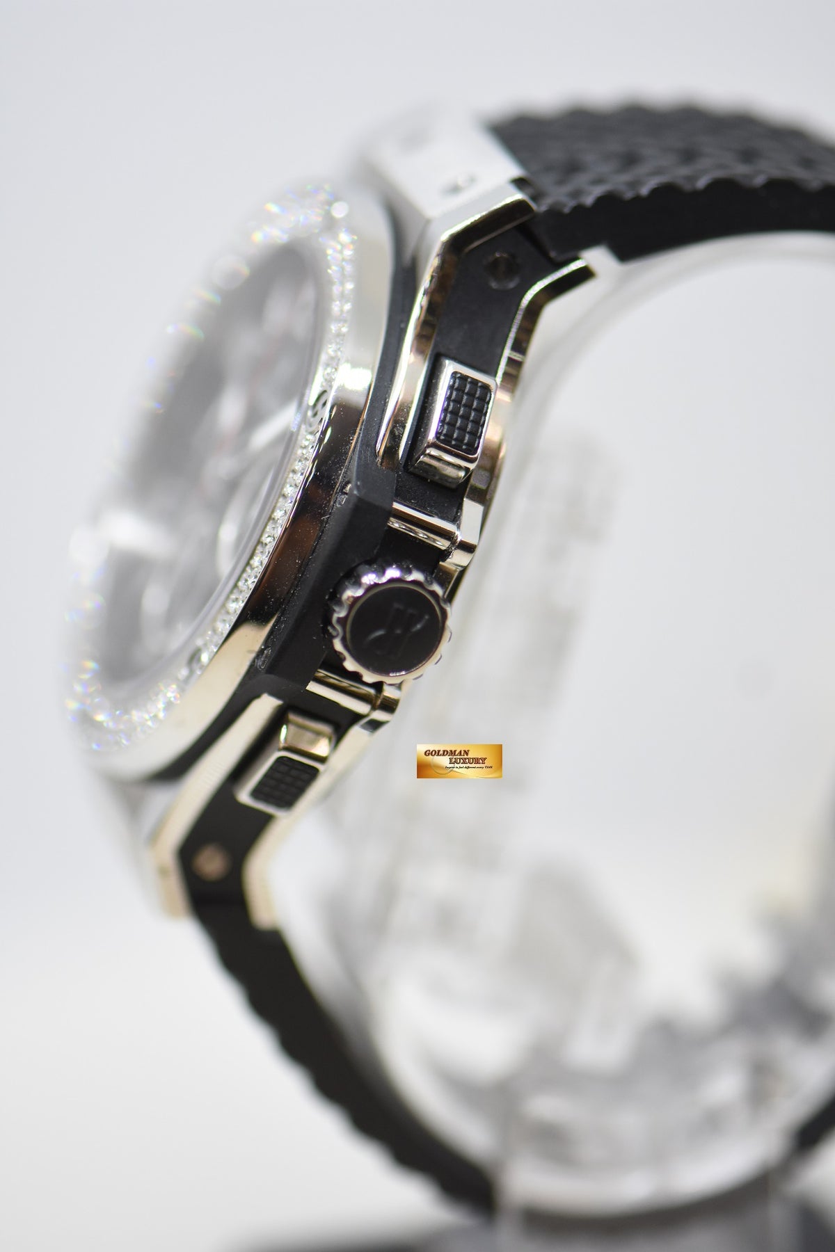 [SOLD] HUBLOT BIG BANG 44mm CHRONOGRAPH ORIGINAL DIAMOND BEZEL MEN’S STEEL IN RUBBER STRAP AUTOMATIC 301.SX.130.RX.114 (MINT)