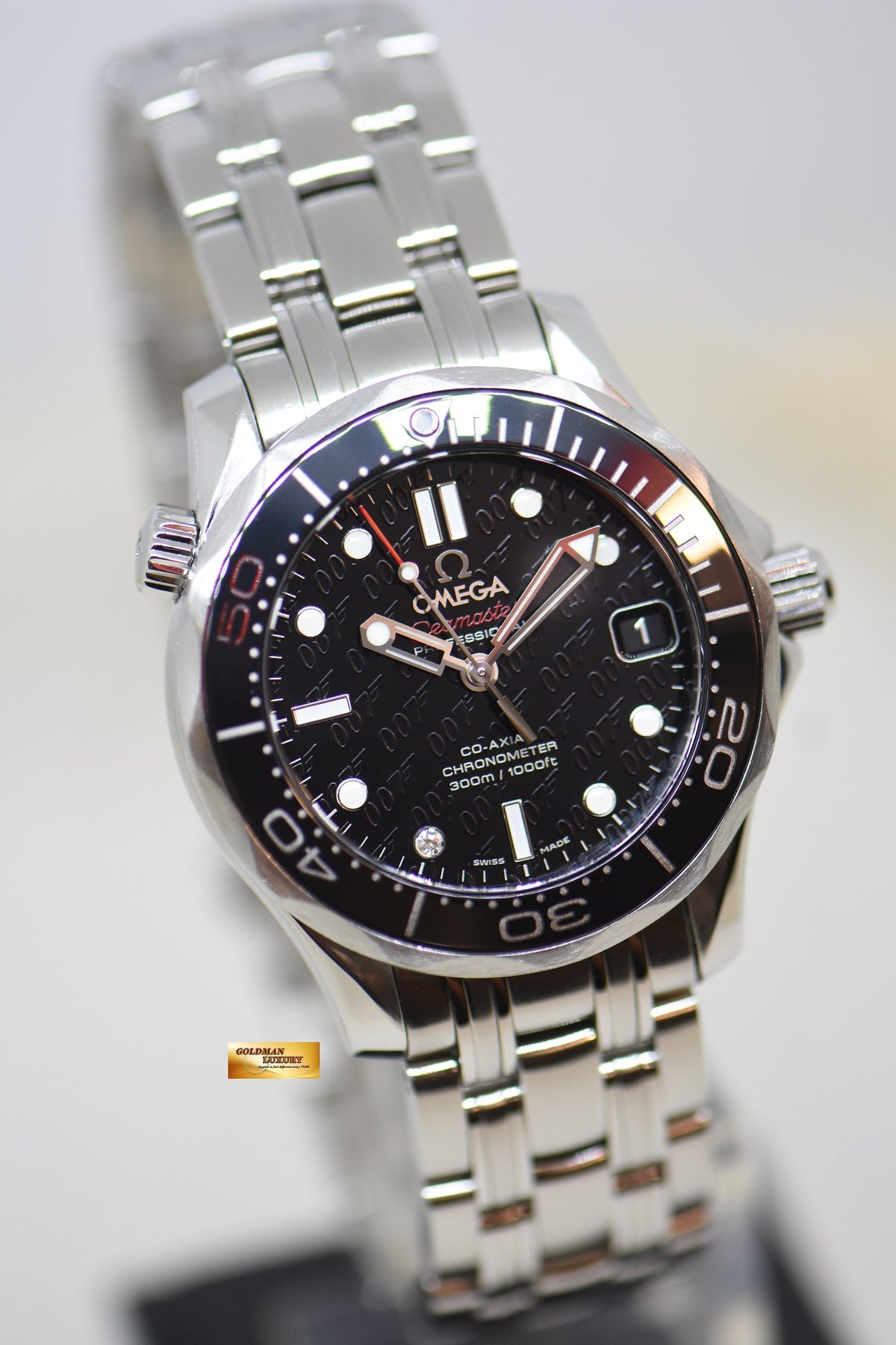 [SOLD] OMEGA SEAMASTER JAMES BOND 50TH ANNIVERSARY 36.25mm STEEL IN BRACELET AUTOMATIC 212.30.36.20.51.001 (MINT)