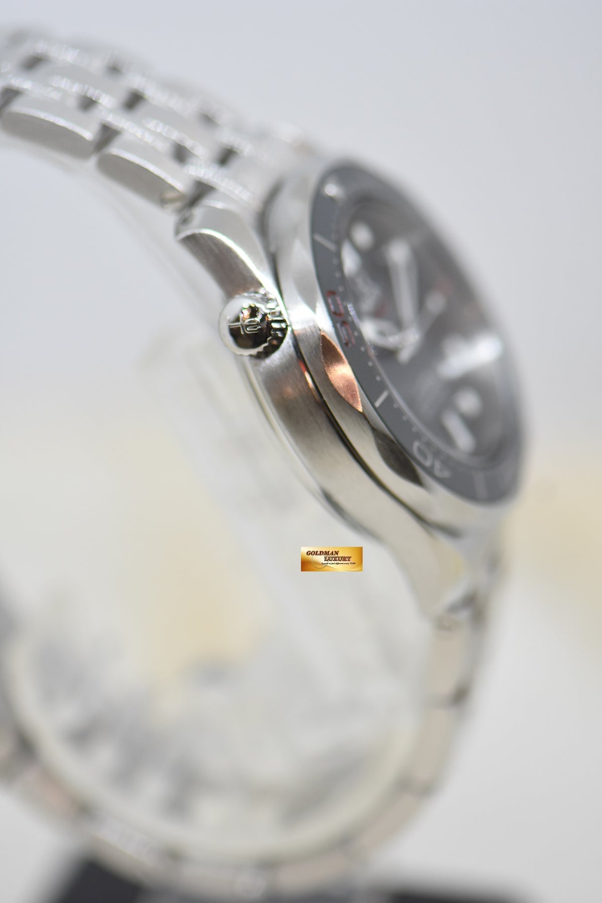 [SOLD] OMEGA SEAMASTER JAMES BOND 50TH ANNIVERSARY 36.25mm STEEL IN BRACELET AUTOMATIC 212.30.36.20.51.001 (MINT)