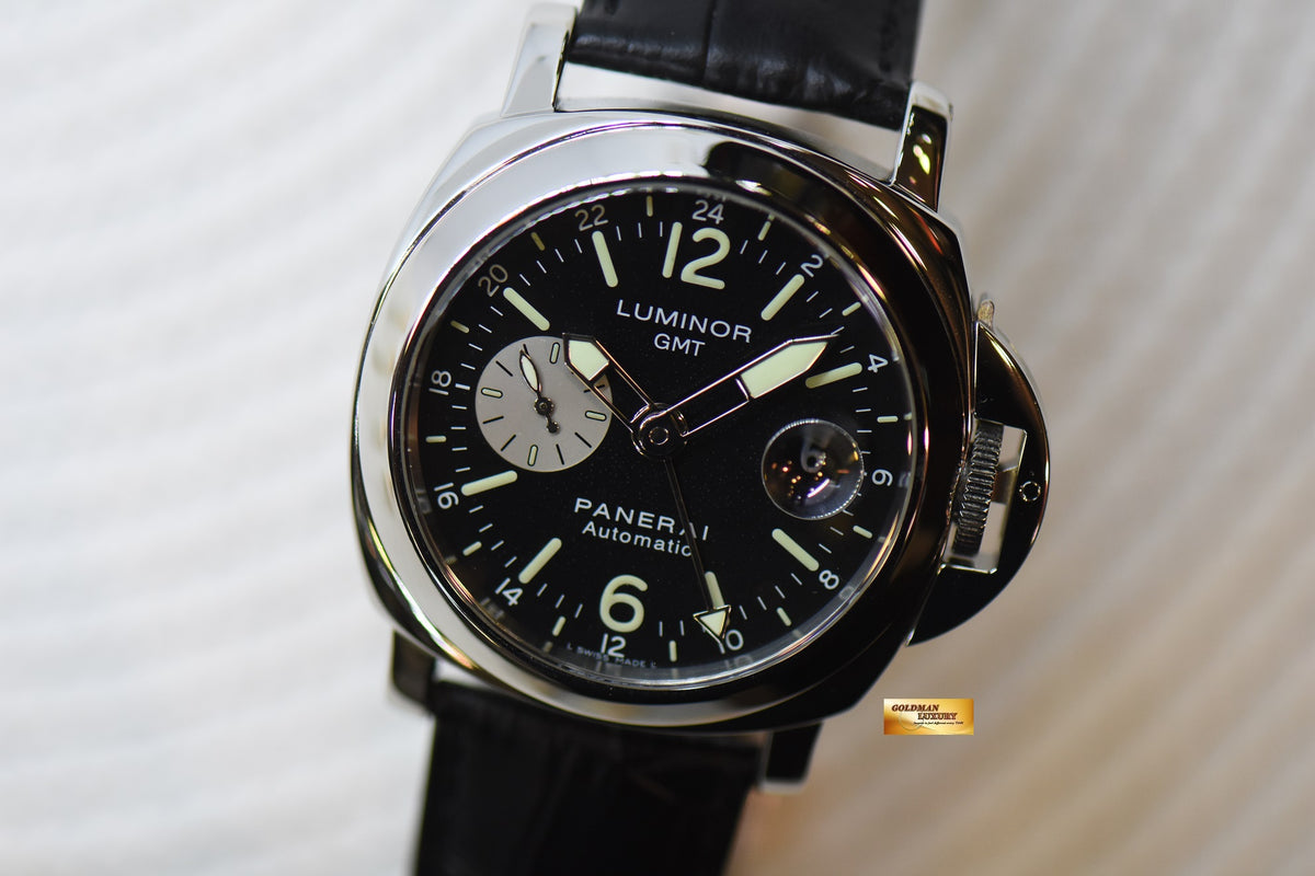 [SOLD] PANERAI LUMINOR GMT 44mm STEEL IN LEATHER BLACK DIAL AUTOMATIC PAM 88 (MINT)