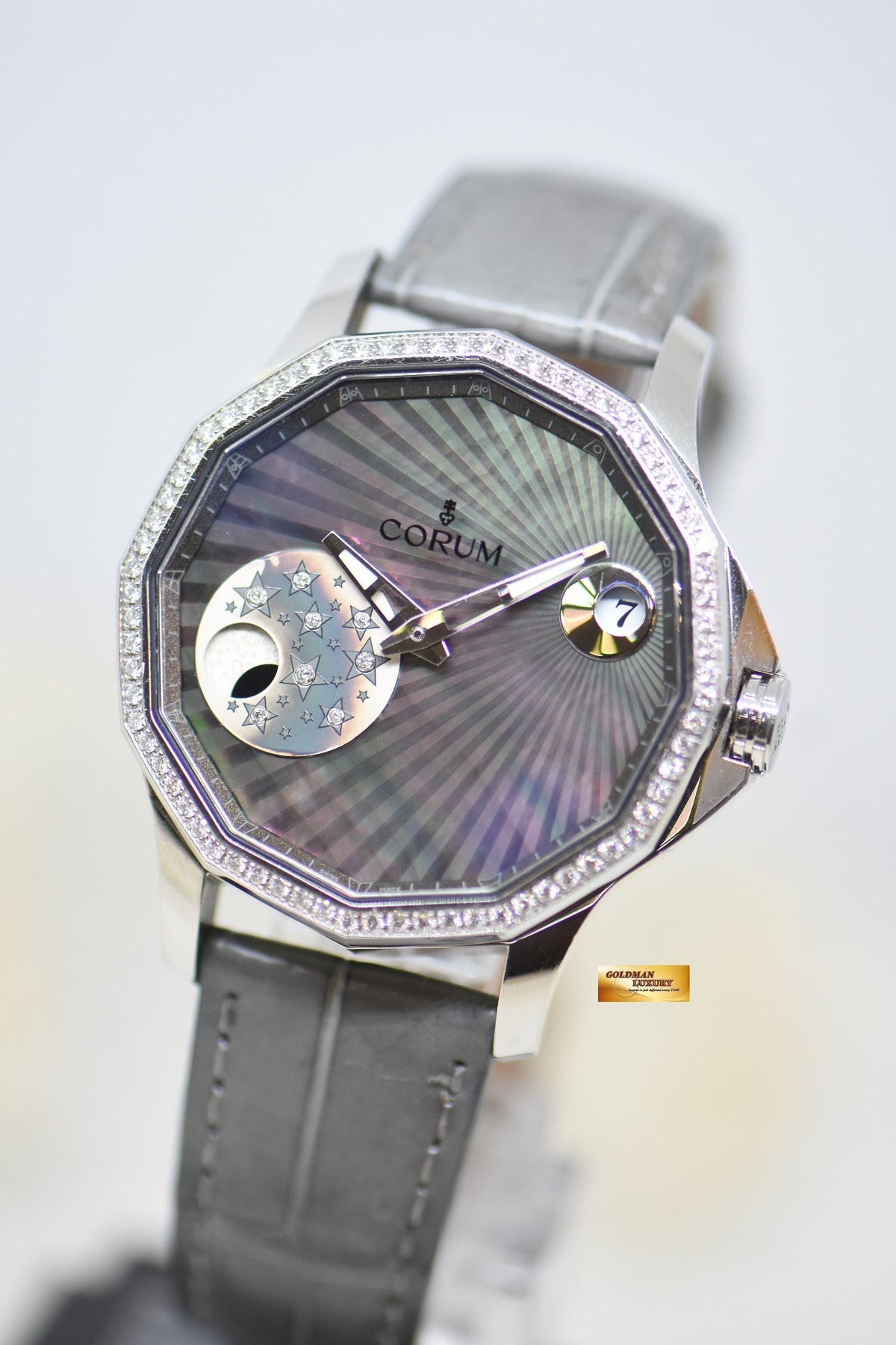 [SOLD] CORUM ADMIRAL CUP LEGEND 38 MYSTERY MOON MOP DIAMOND DIAL AUTOMATIC 01.0098 (MINT)