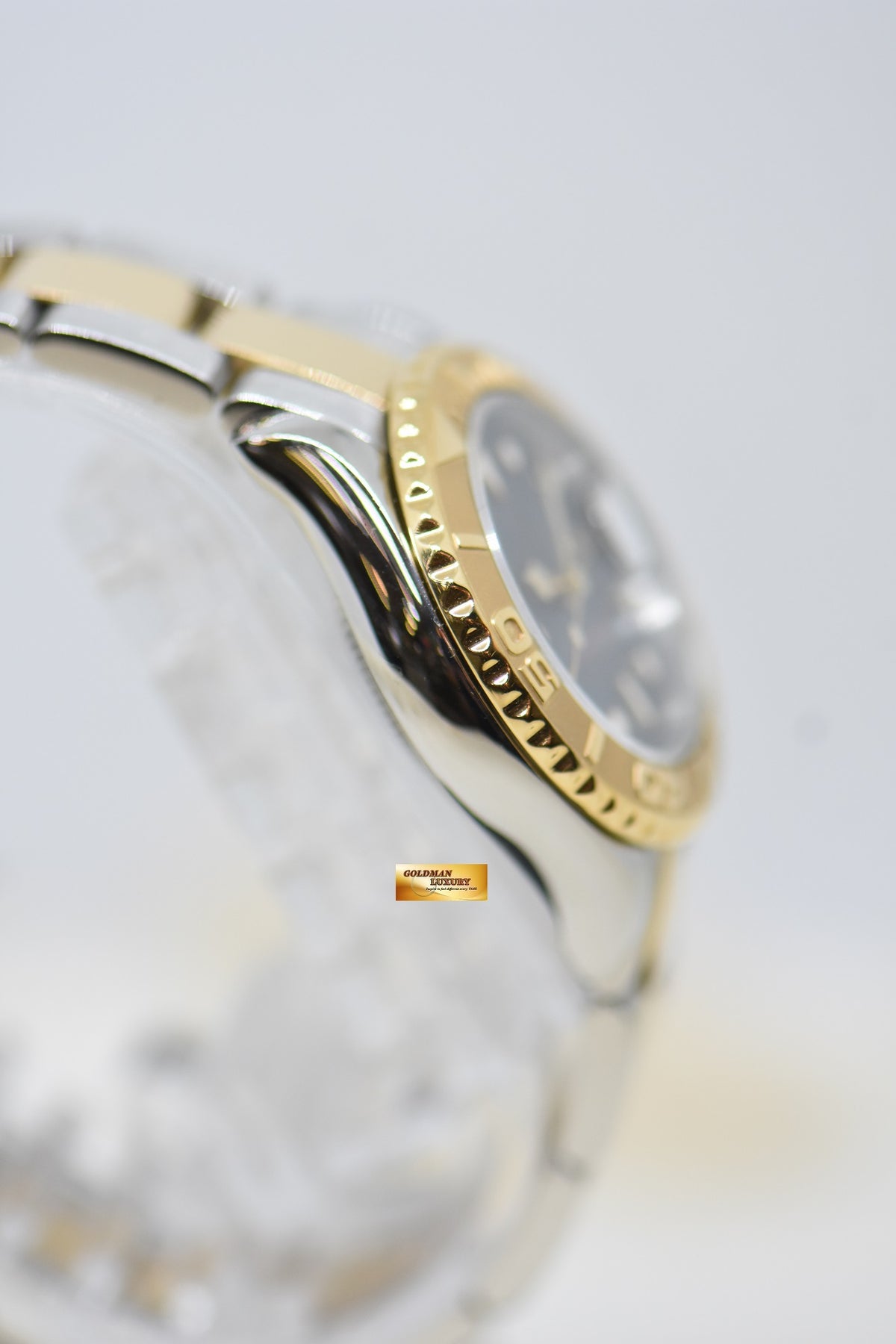 [SOLD] ROLEX OYSTER YACHT-MASTER 29mm LADIES HALF-GOLD IN BRACELET BLUE DIAL 69623 (MINT)
