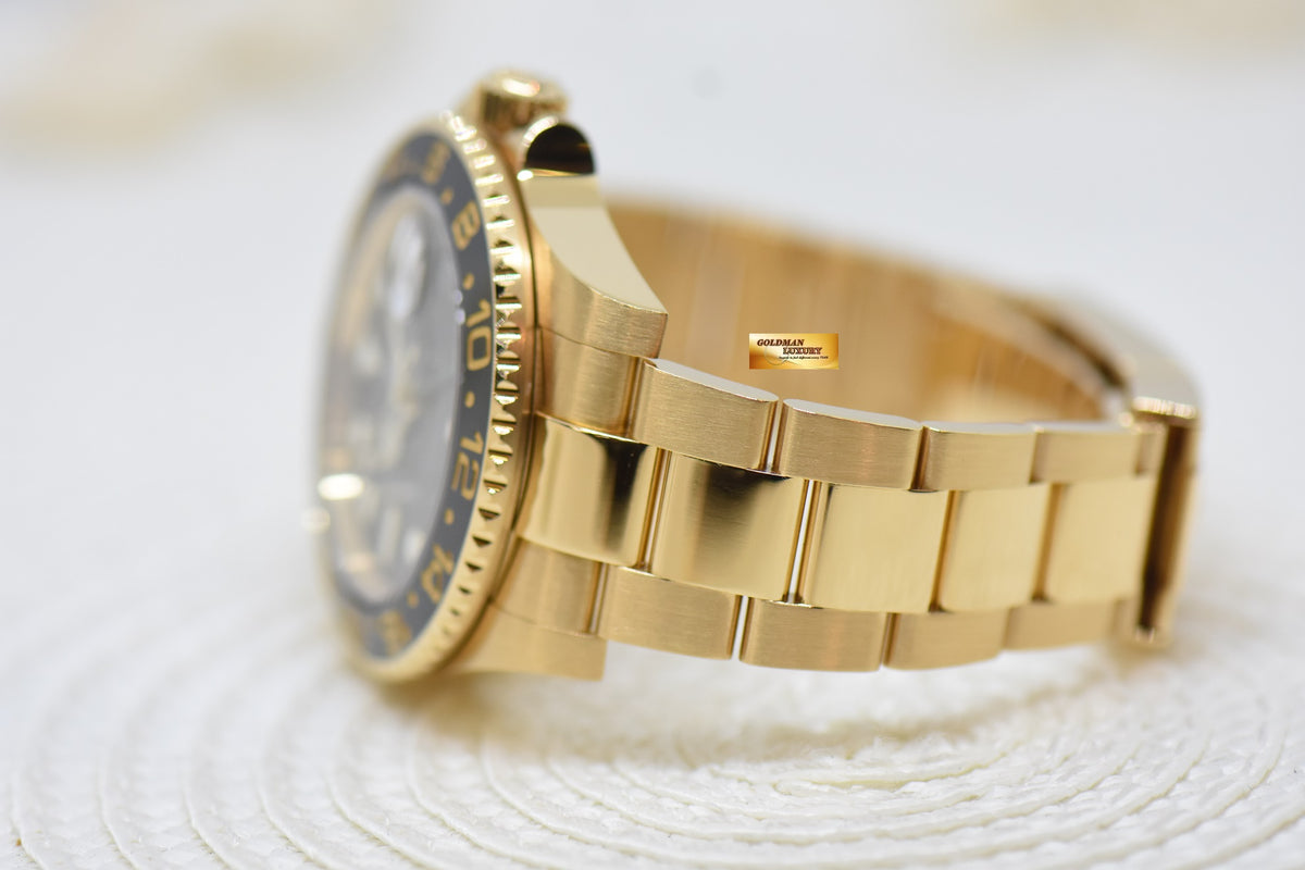 [SOLD] ROLEX OYSTER GMT-MASTER II 18K YELLOW GOLD IN OYSTER BRACELET BLACK DIAL 116718LN (MINT)