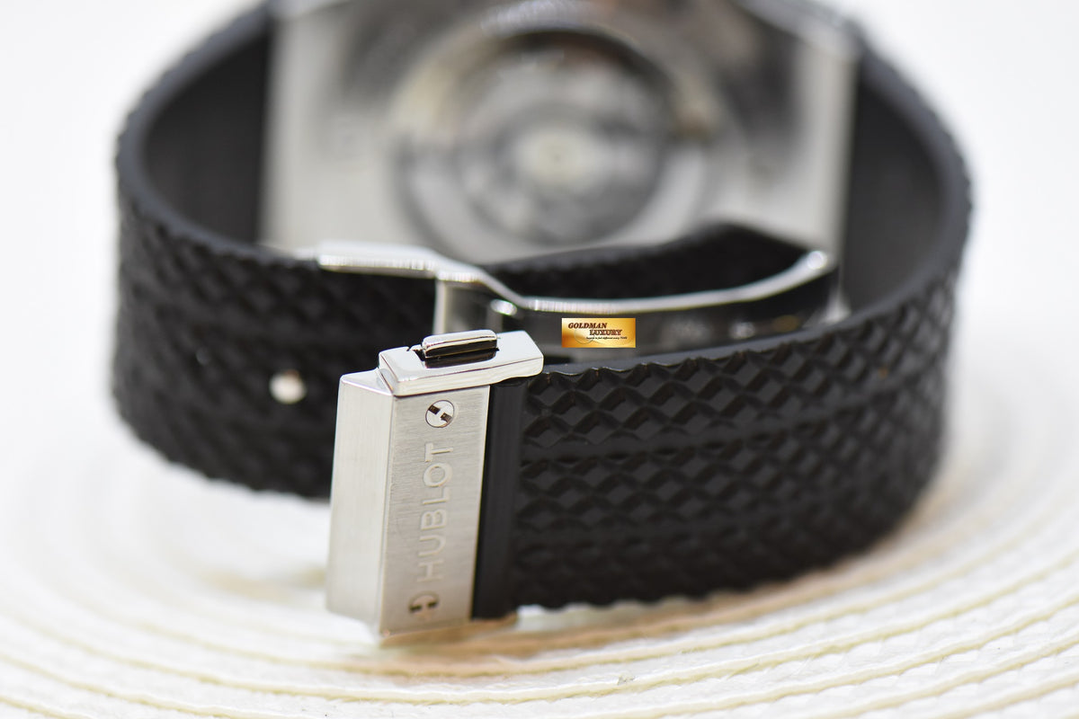 [SOLD] HUBLOT BIG BANG CHRONOGRAPH 44mm STEEL IN RUBBER STRAP CERAMIC BEZEL AUTOMATIC 301.SB.131.RX (MINT)