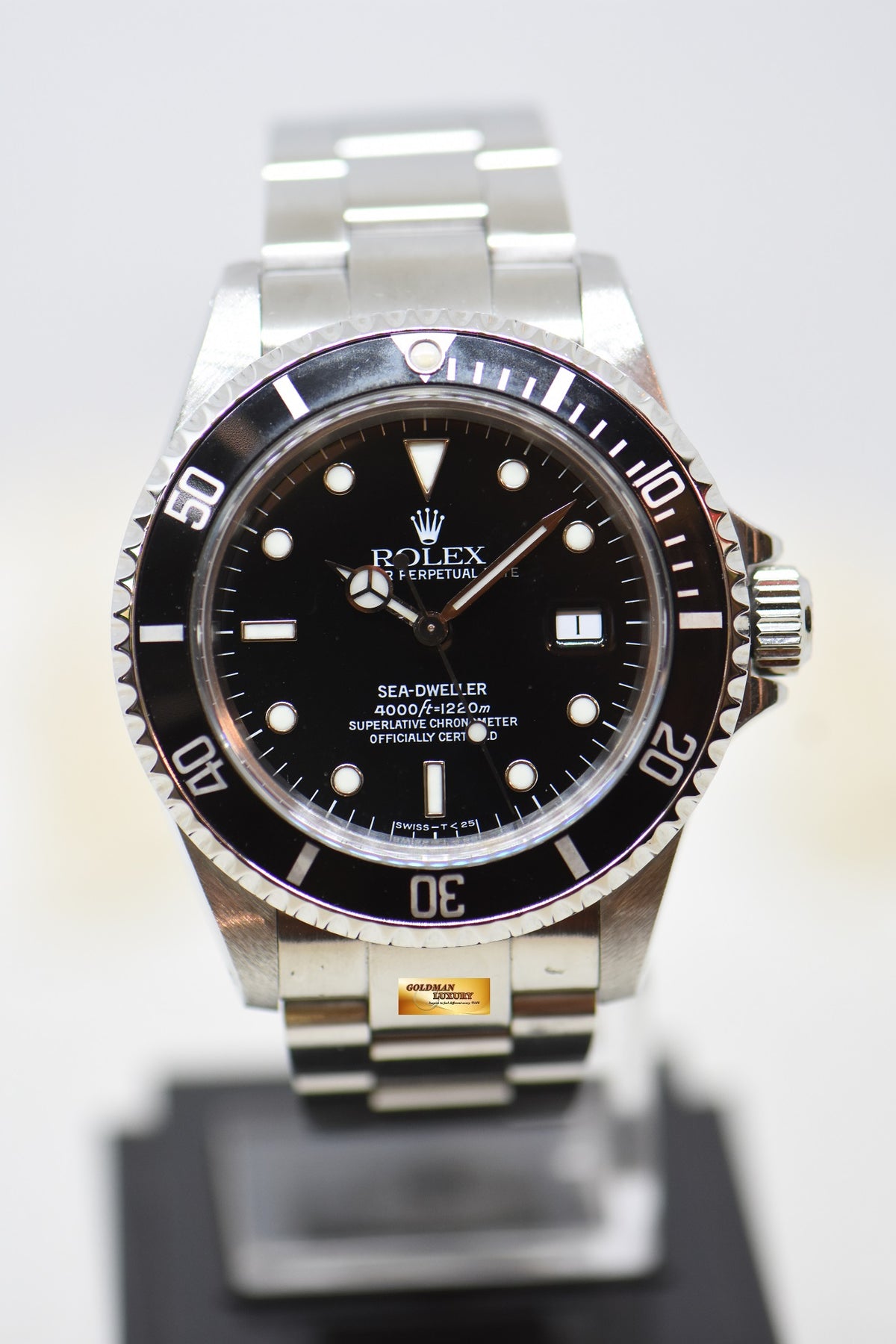 [SOLD] ROLEX OYSTER SEA-DWELLER 40mm OYSTER STEEL BRACELET BLACK 16600 (MINT)