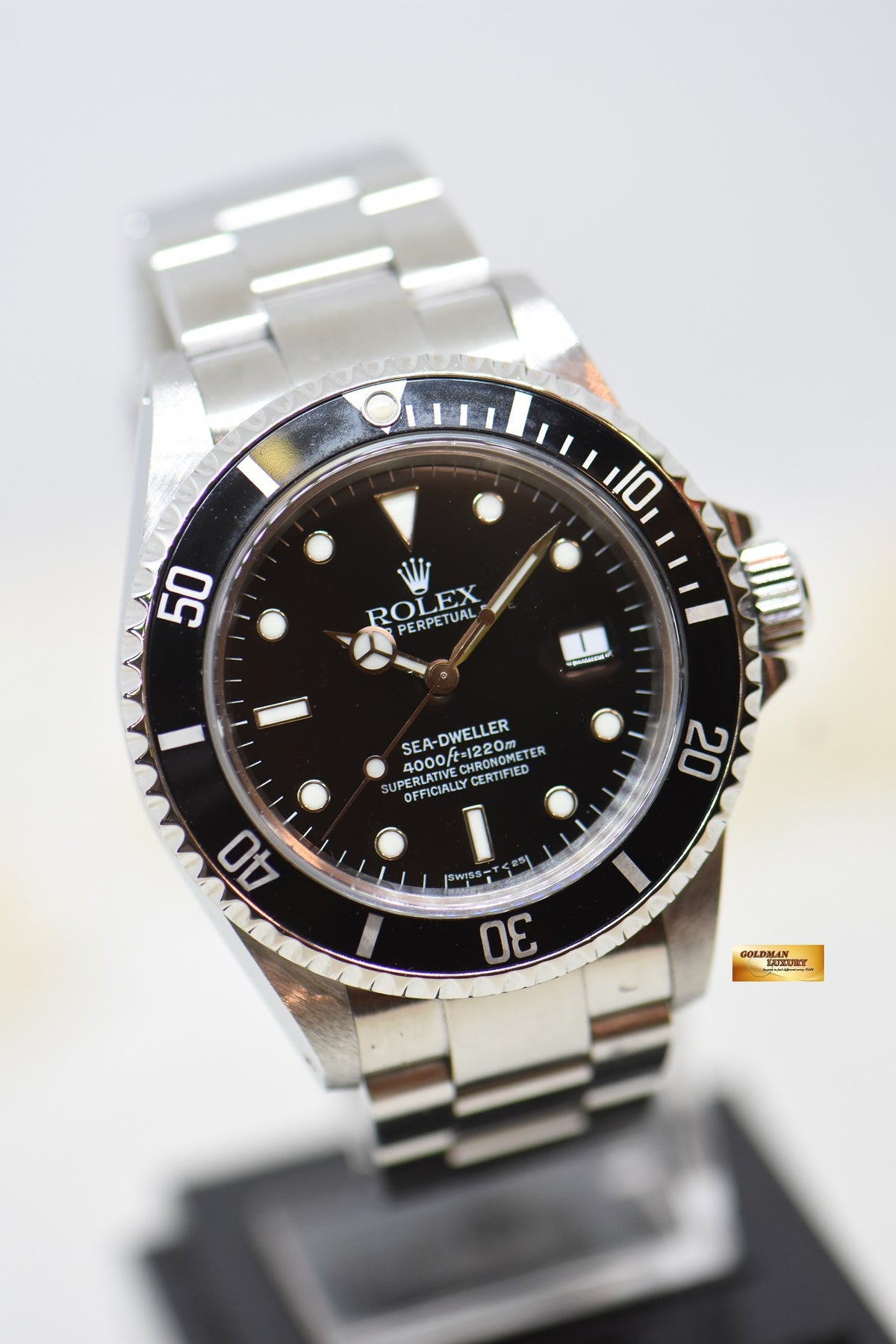 [SOLD] ROLEX OYSTER SEA-DWELLER 40mm OYSTER STEEL BRACELET BLACK 16600 (MINT)