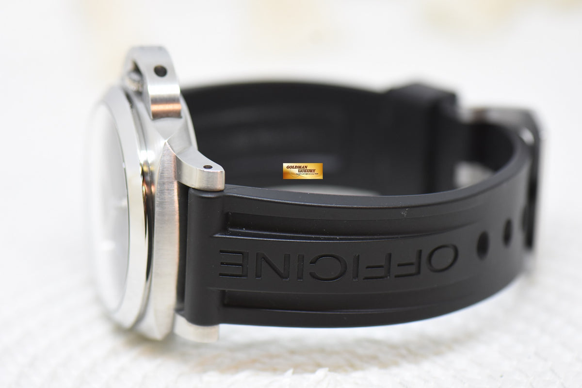 [SOLD] PANERAI LUMINOR 1950 GMT 44mm STEEL IN RUBBER STRAP AUTOMATIC BLACK PAM 1320 (MINT)