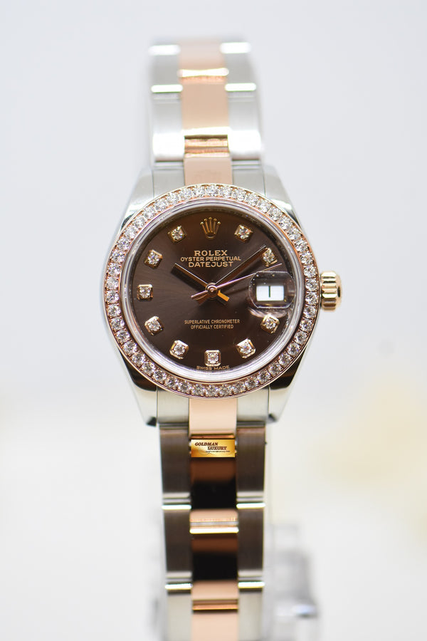 [SOLD] ROLEX OYSTER DATEJUST 28mm CHOCOLATE DIAMOND DIAL ORIGINAL DIAMOND BEZEL HALF EVEROSE GOLD IN OYSTER BRACELET 279381RBR (MINT)