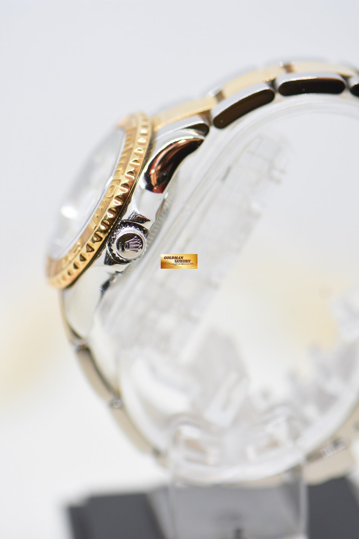 [SOLD] ROLEX OYSTER PERPETUAL YACHT-MASTER 29mm HALF-GOLD WHITE ONYX DIAL 169623 (MINT)