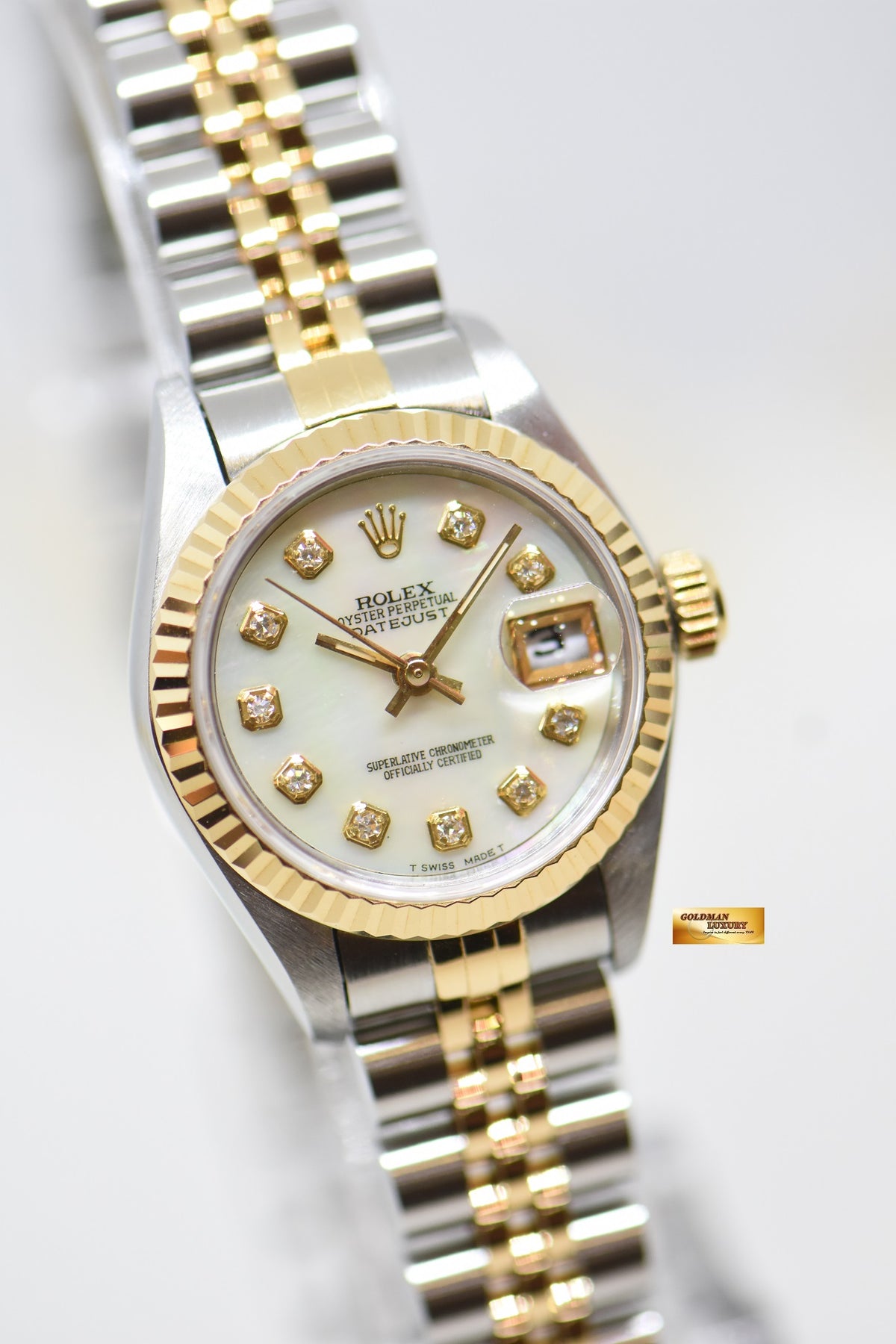 [SOLD] ROLEX OYSTER DATEJUST 26mm HALF-GOLD IN JUBILEE BRACELET MOP DIAMOND DIAL 69173 (MINT)