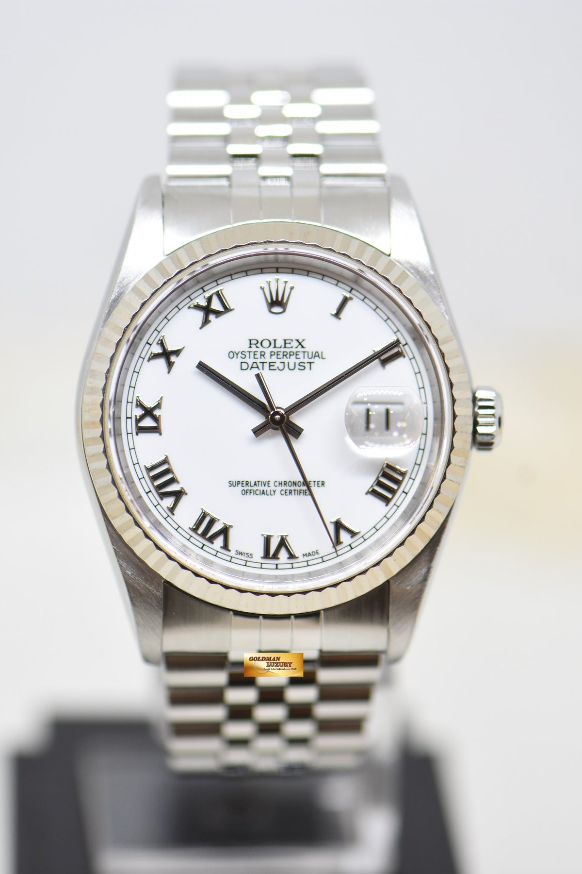 [SOLD] ROLEX OYSTER DATEJUST 36mm STEEL IN JUBILEE BRACELET WHITE ROMAN DIAL 16234 (MINT)