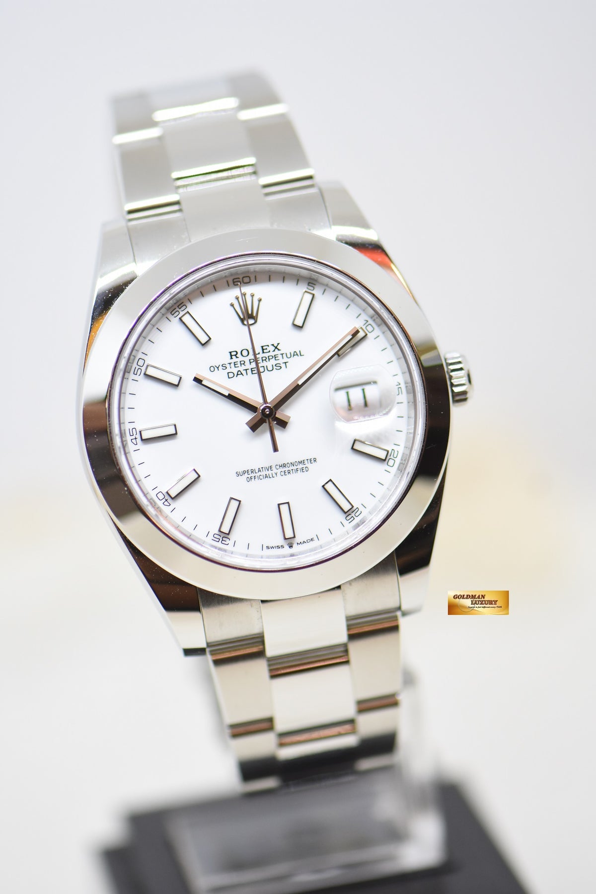 [SOLD] ROLEX OYSTER DATEJUST 41mm OYSTER STEEL WHITE DIAL 126300 (LNIB)