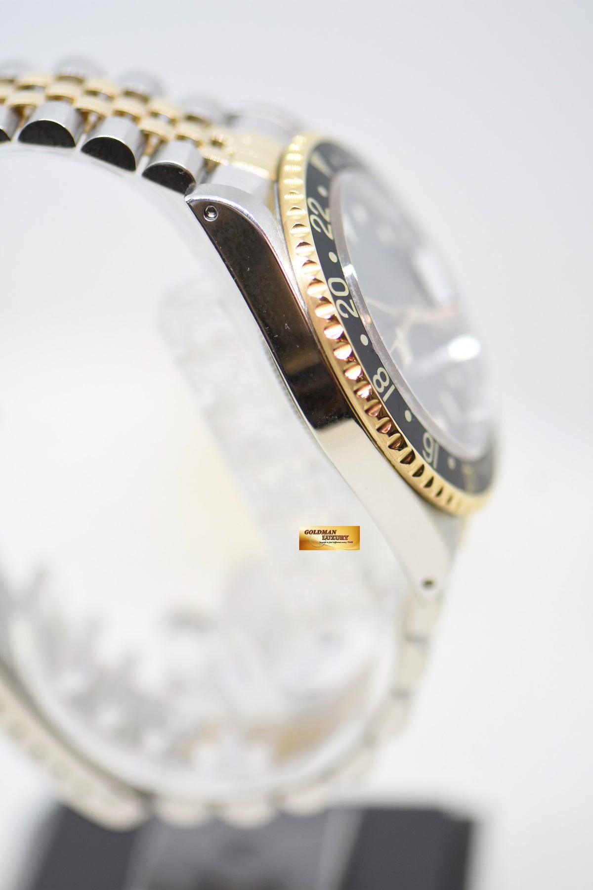 [SOLD] ROLEX OYSTER PERPETUAL GMT-MASTER II 40mm HALF-GOLD JUBILEE IN BRACELET BLACK TRITIUM DIAL 16713 (MINT)