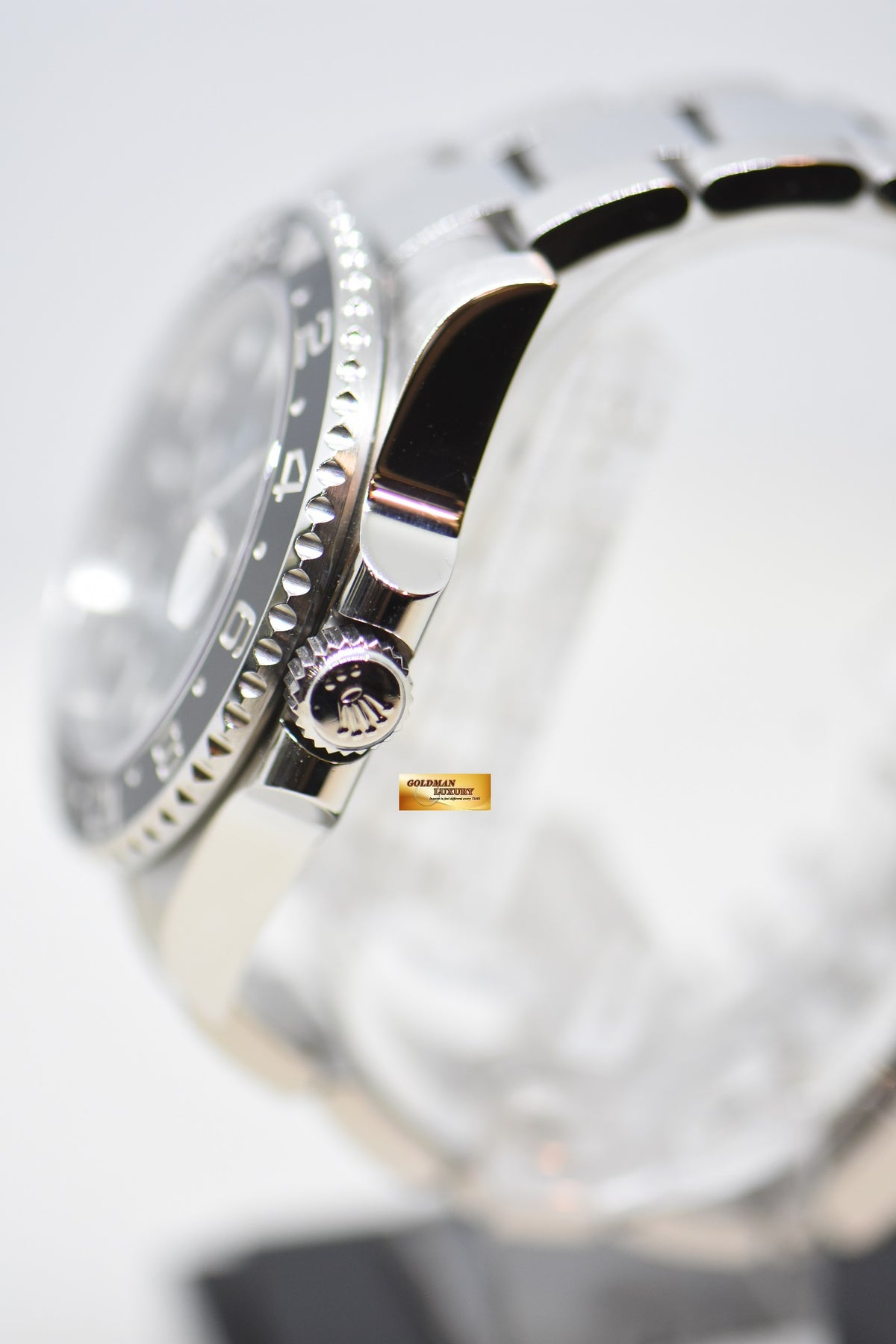 [SOLD] ROLEX OYSTER GMT-MASTER II 40mm CERAMIC BLACK BEZEL OYSTER STEEL BRACELET 116710LN (MINT)