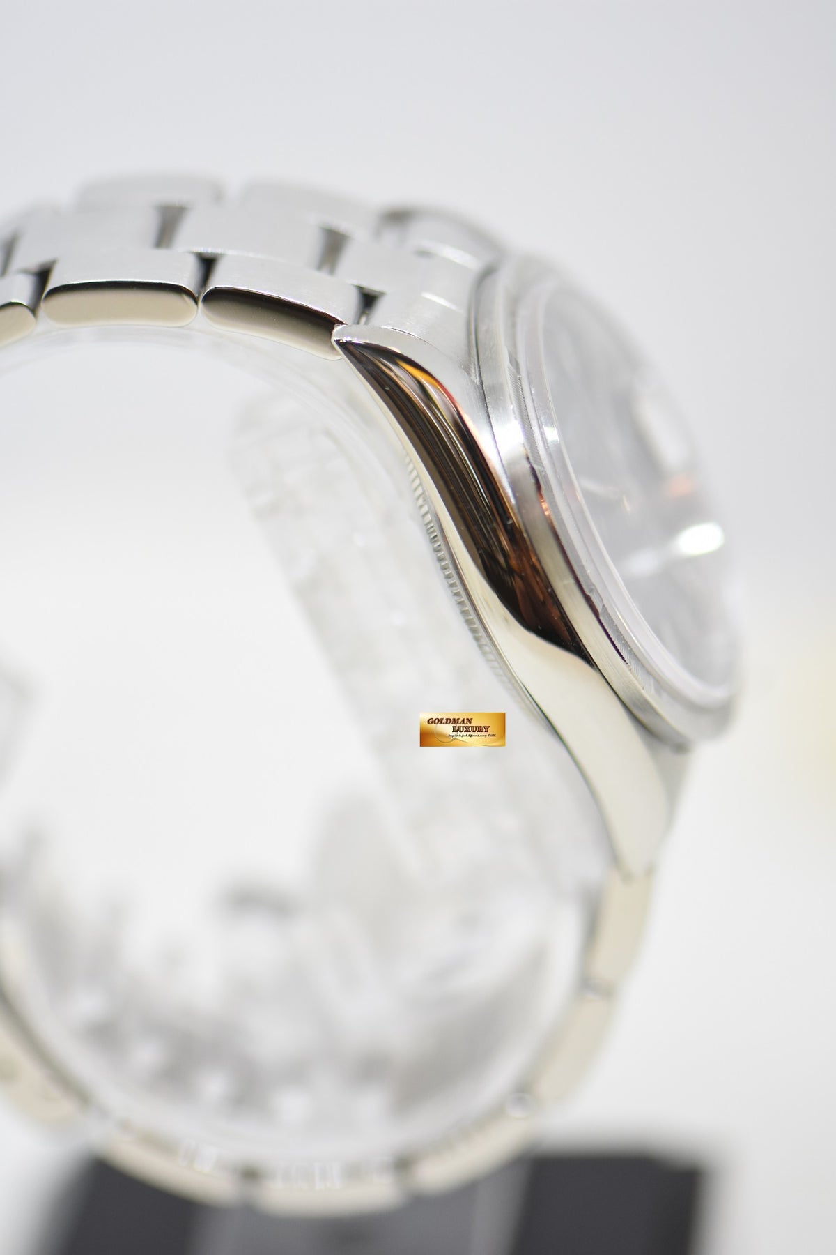 [SOLD] ROLEX OYSTER DATE 34mm STEEL IN BRACELET ENGINE-TURN BEZEL BLACK DIAL 15210 (QUICKSET-DATE) (MINT)