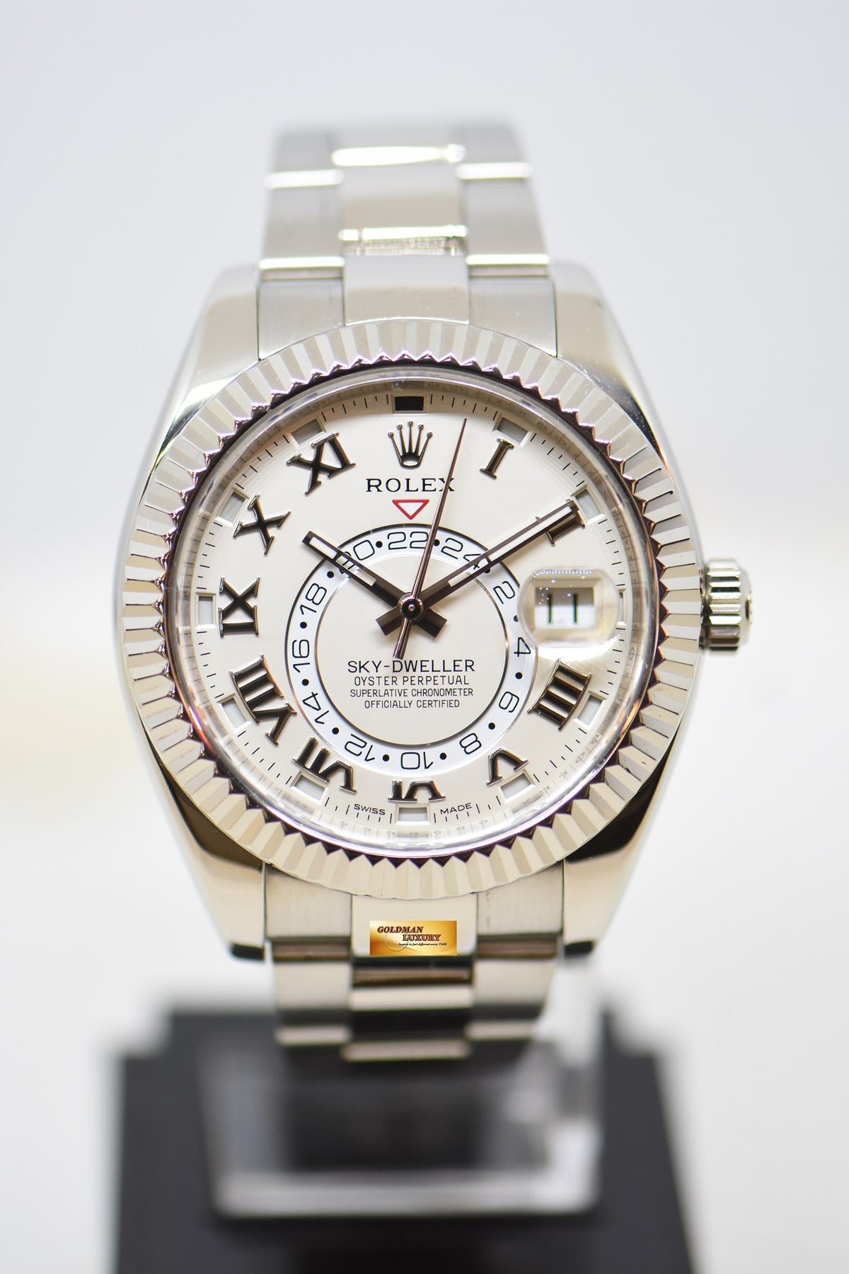 [SOLD] ROLEX OYSTER PERPETUAL SKY-DWELLER 42mm ANNUAL CALENDAR GMT WHITE GOLD WHITE DIAL 326939 (MINT)
