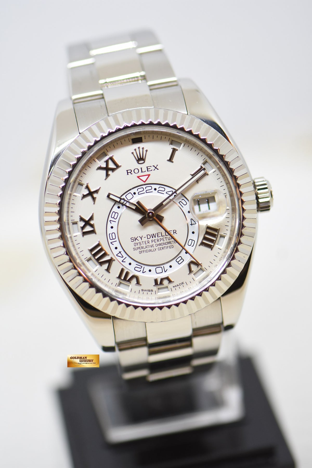 [SOLD] ROLEX OYSTER PERPETUAL SKY-DWELLER 42mm ANNUAL CALENDAR GMT WHITE GOLD WHITE DIAL 326939 (MINT)