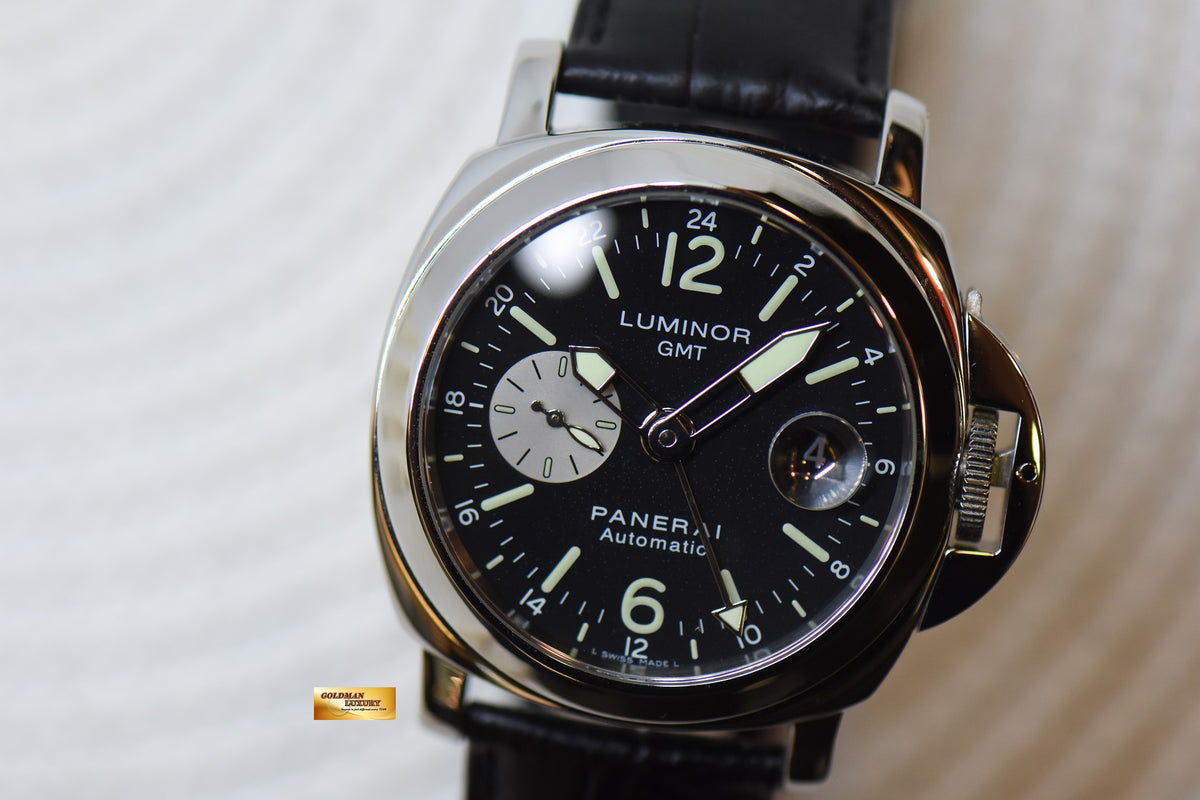 [SOLD] PANERAI LUMINOR GMT 44mm STEEL IN LEATHER BLACK DIAL AUTOMATIC PAM 88 (MINT)