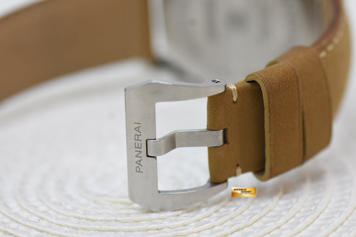 [SOLD] PANERAI LUMINOR BASE 44mm STEEL IN LEATHER BLACK 369 DIAL MANUAL WINDING PAM 1086 (LNIB)