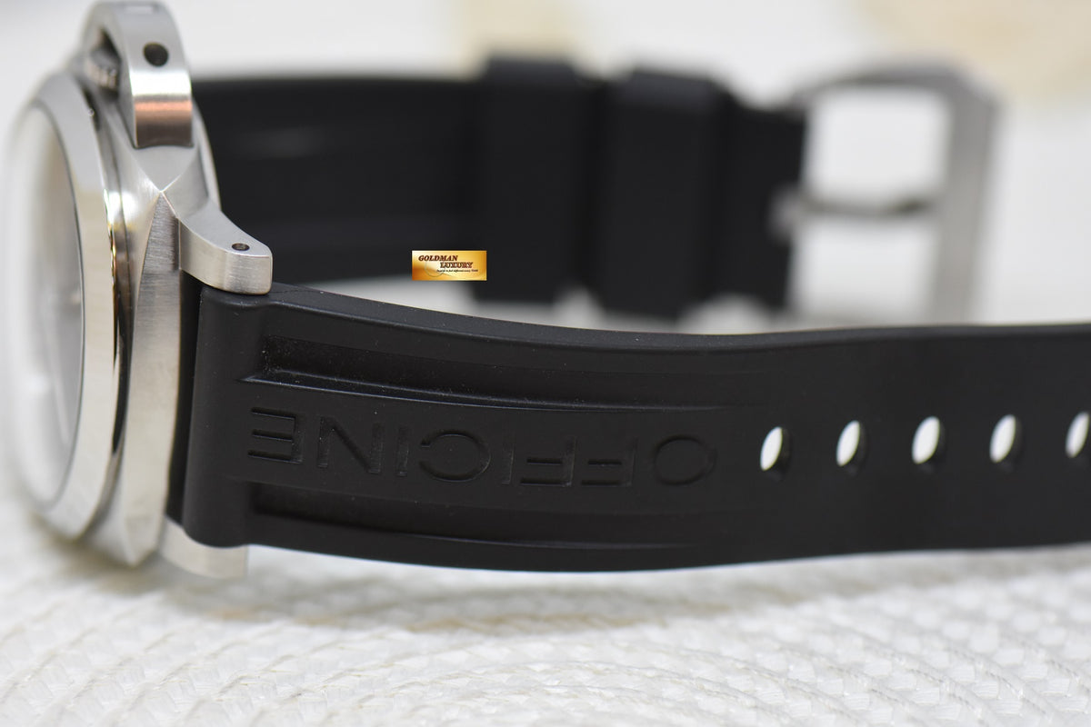 [SOLD] PANERAI LUMINOR 1950 GMT POWER RESERVE 44mm STEEL IN RUBBER STRAP AUTOMATIC BLACK PAM 1321 (MINT)