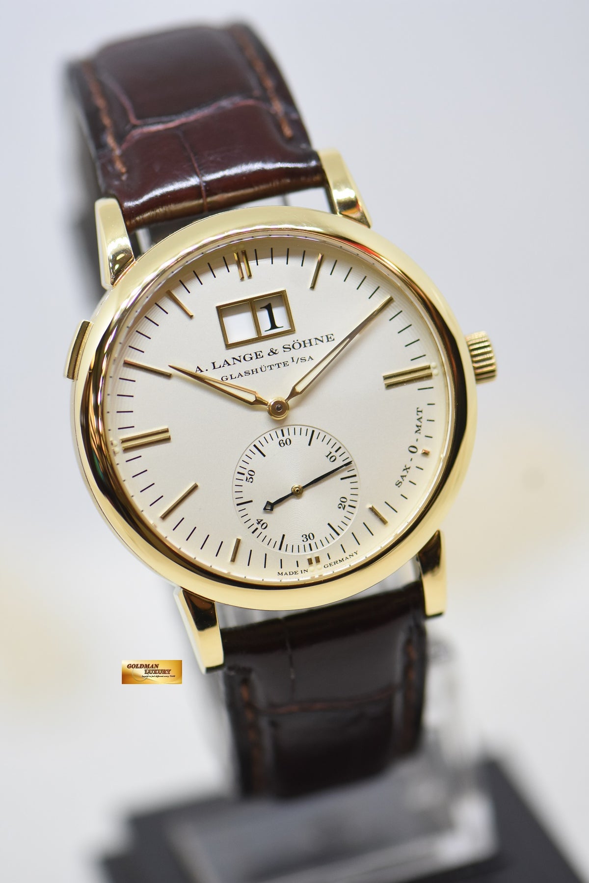 [SOLD] A.LANGE & SOHNE LANGEMATIK BIG DATE 37mm YELLOW GOLD IN LEATHER STRAP AUTOMATIC 308.021 (MINT)