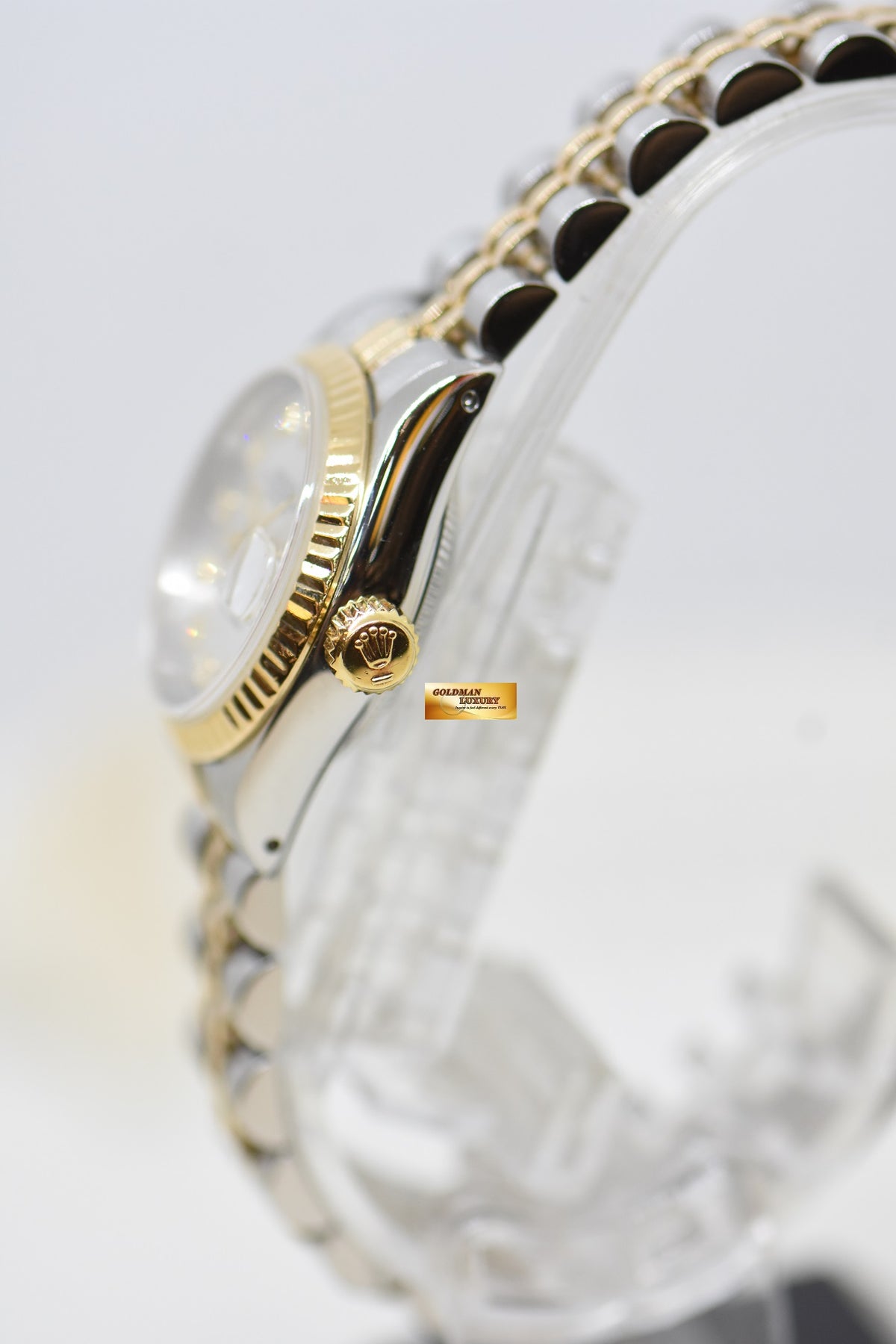 [SOLD] ROLEX OYSTER DATEJUST 26mm HALF-GOLD IN JUBILEE BRACELET SILVER DIAMOND DIAL 69173 (MINT)