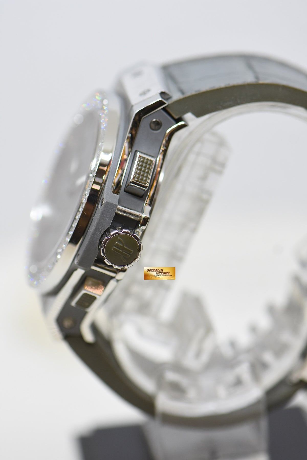 [SOLD] HUBLOT BIG BANG CHRONOGRAPH 41mm EARL GREY STEEL IN RUBBER STRAP DIAMOND BEZEL AUTOMATIC 342.ST.5010.LR.1104 (MINT)