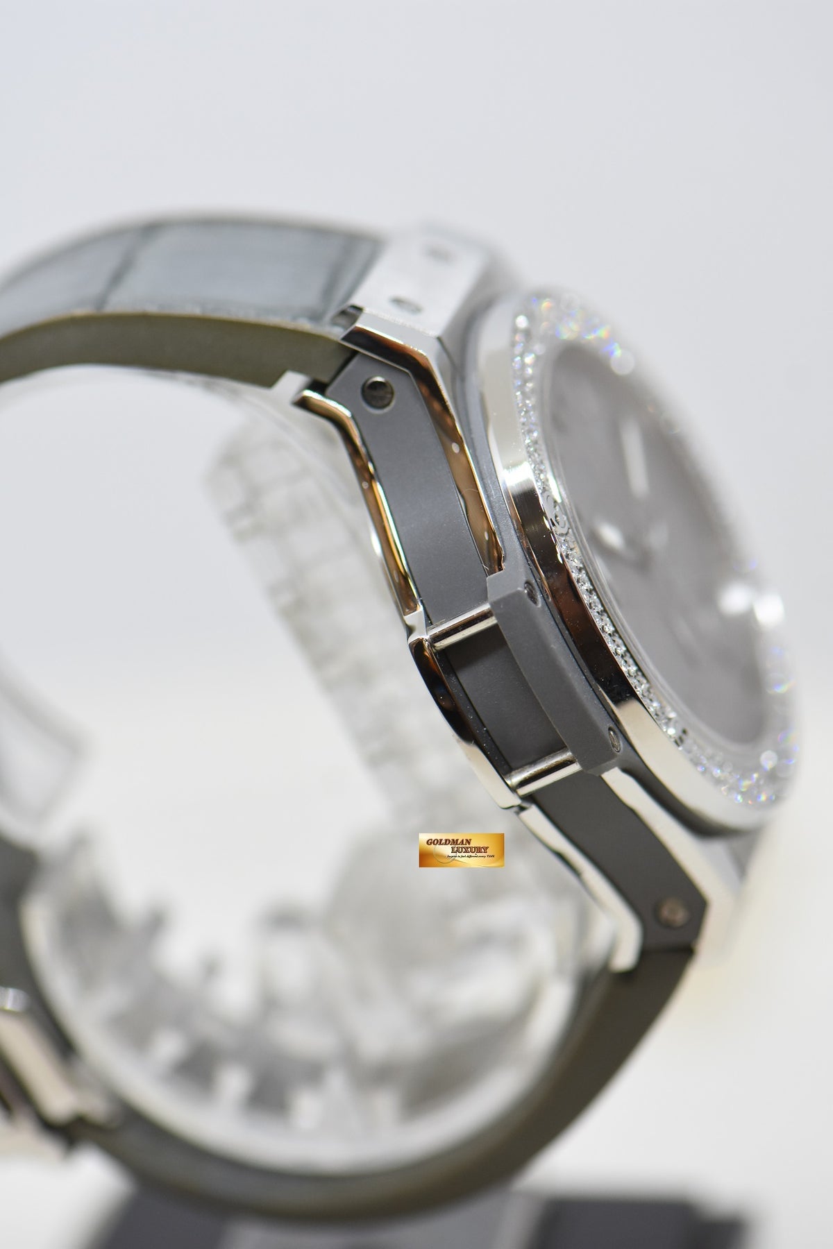 [SOLD] HUBLOT BIG BANG CHRONOGRAPH 41mm EARL GREY STEEL IN RUBBER STRAP DIAMOND BEZEL AUTOMATIC 342.ST.5010.LR.1104 (MINT)