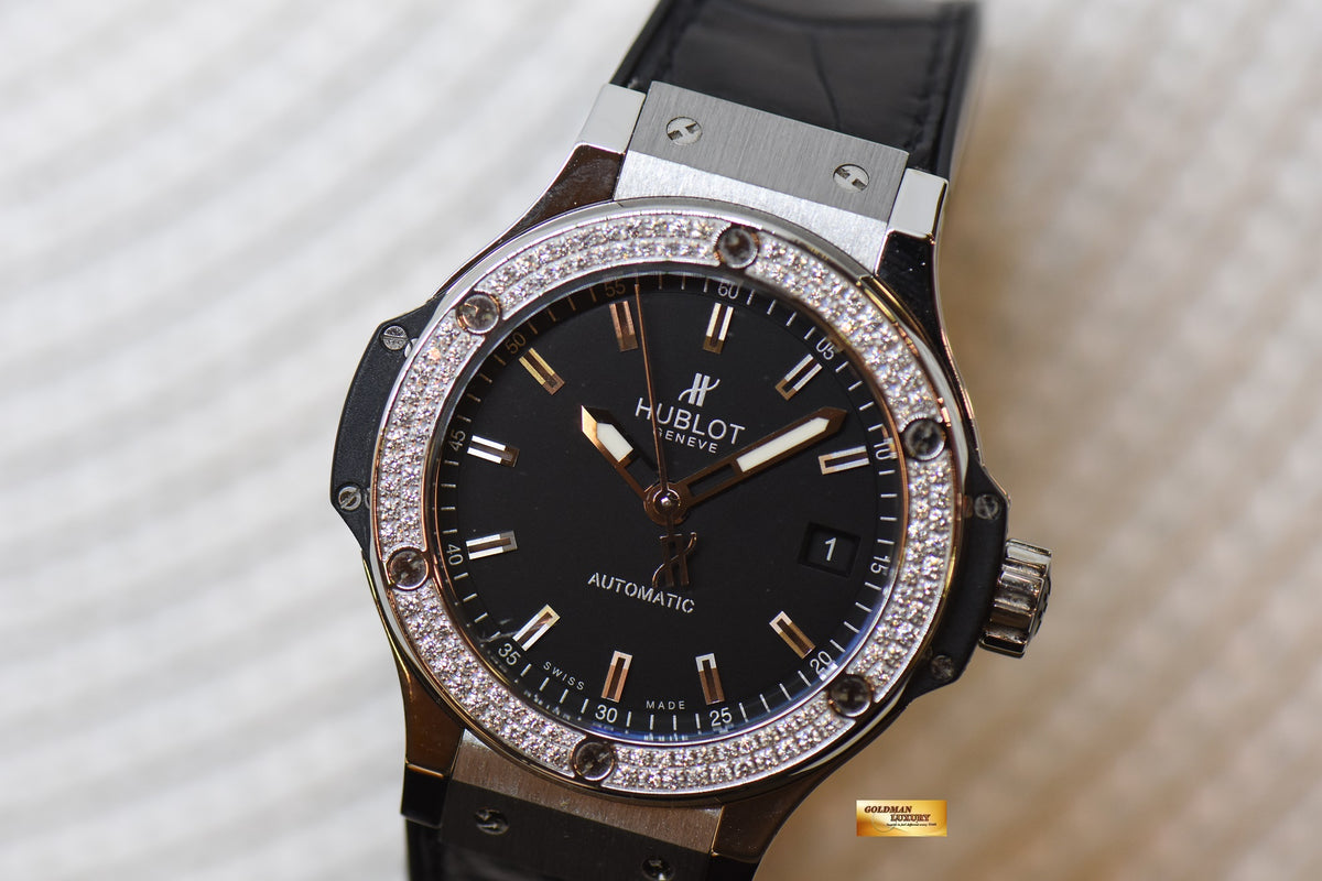 [SOLD] HUBLOT BIG BANG 38mm STEEL IN RUBBER STRAP DIAMOND BEZEL AUTOMATIC 365.SX.1170.LR.1104.RX (MINT)