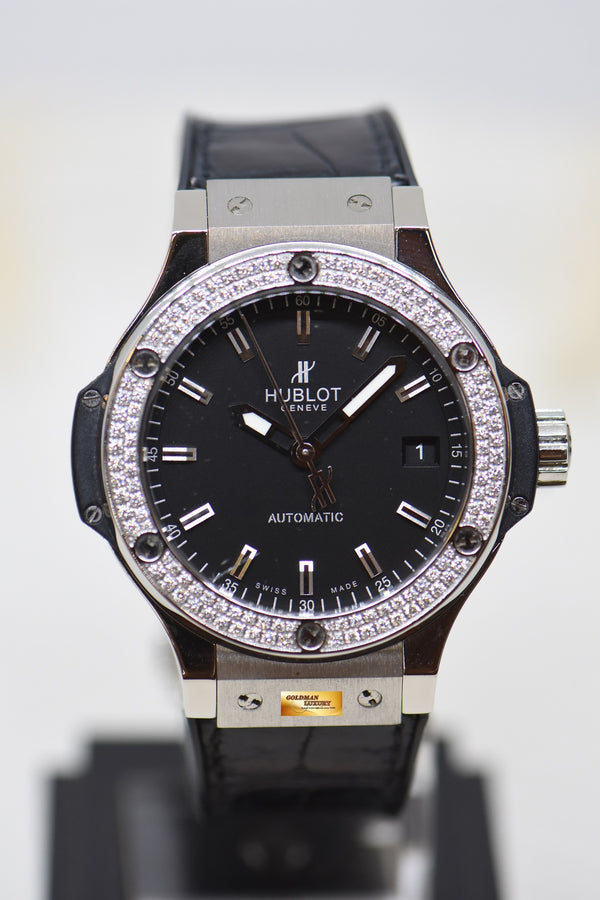 [SOLD] HUBLOT BIG BANG 38mm STEEL IN RUBBER STRAP DIAMOND BEZEL AUTOMATIC 365.SX.1170.LR.1104.RX (MINT)