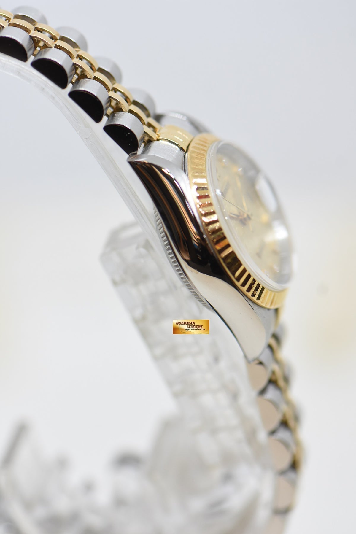 [SOLD] ROLEX OYSTER DATEJUST 26mm HALF-GOLD IN JUBILEE BRACELET GOLD DIAMOND DIAL 69173 (MINT)