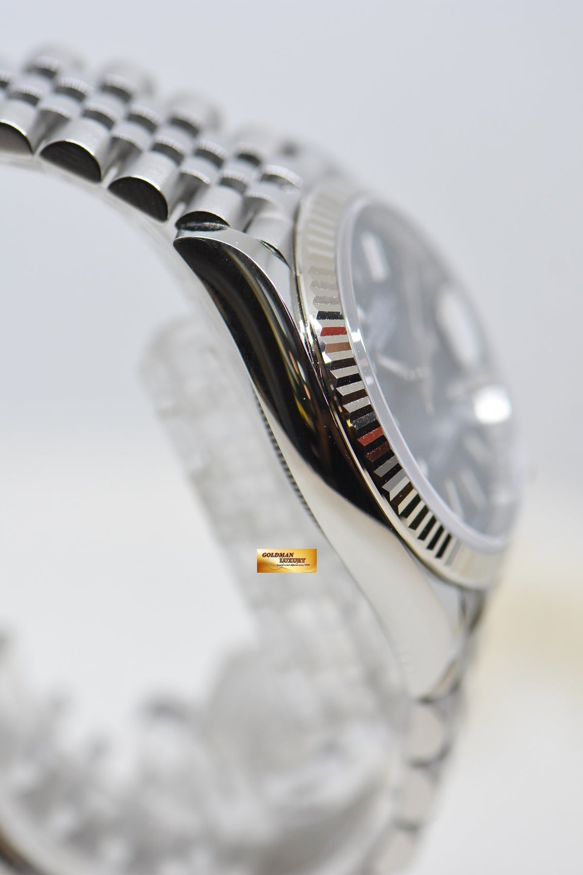 [SOLD] ROLEX OYSTER PERPETUAL DATEJUST 36mm STEEL IN JUBILEE BRACELET BLUE DIAL 126234 (LNIB)