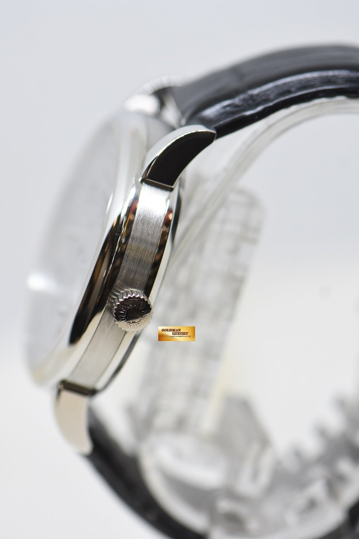 [SOLD] A.LANGE & SOHNE LANGE 1 TIMEZONE 41.9mm PLATINUM IN LEATHER STRAP OUTSIZED DATE DAY/NIGHT MANUAL 116.025 (MINT)