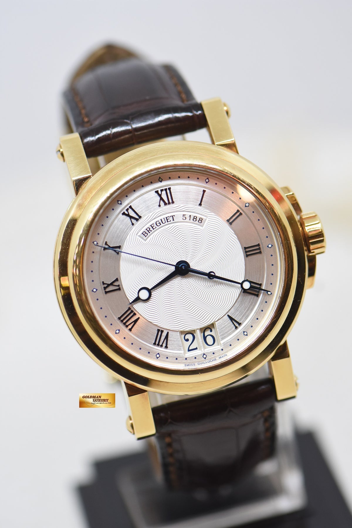 [SOLD] BREGUET MARINE BIG DATE 39mm YELLOW GOLD IN LEATHER STRAP AUTOMATIC 5817BA (MINT)