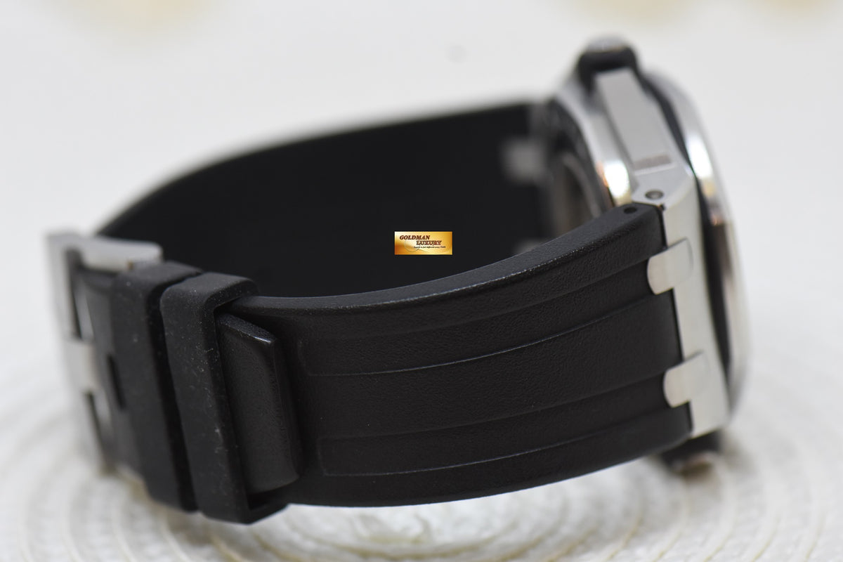 [SOLD] AUDEMARS PIGUET ROYAL OAK OFFSHORE DIVER 44mm STEEL IN RUBBER STRAP SEE-THRU SAPPHIRE BACK 15710ST (MINT)