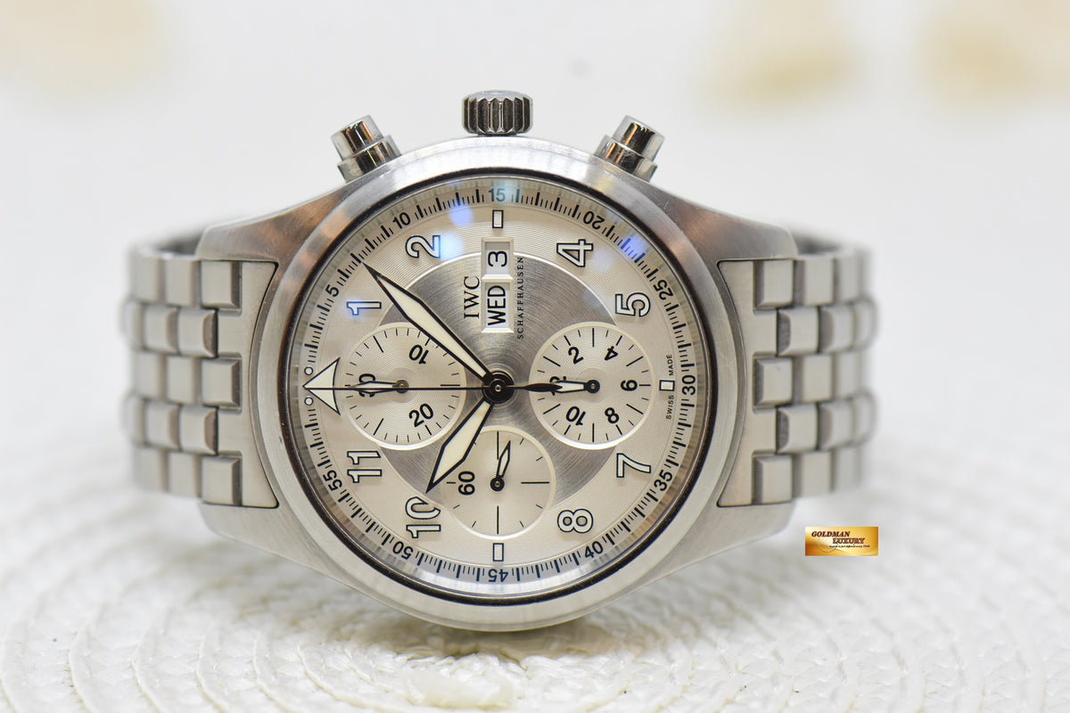 [SOLD] IWC PILOT SPITFIRE CHRONOGRAPH 42mm STEEL IN BRACELET AUTOMATIC SILVER DIAL IW3717-05 (MINT)