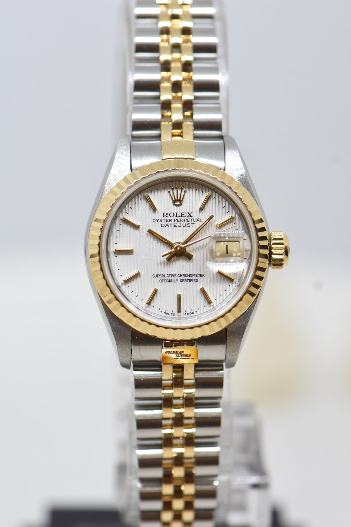 [SOLD] ROLEX OYSTER DATEJUST 26mm HALF-GOLD IN JUBILEE BRACELET WHITE TAPESTRY DIAL 69173 (MINT)