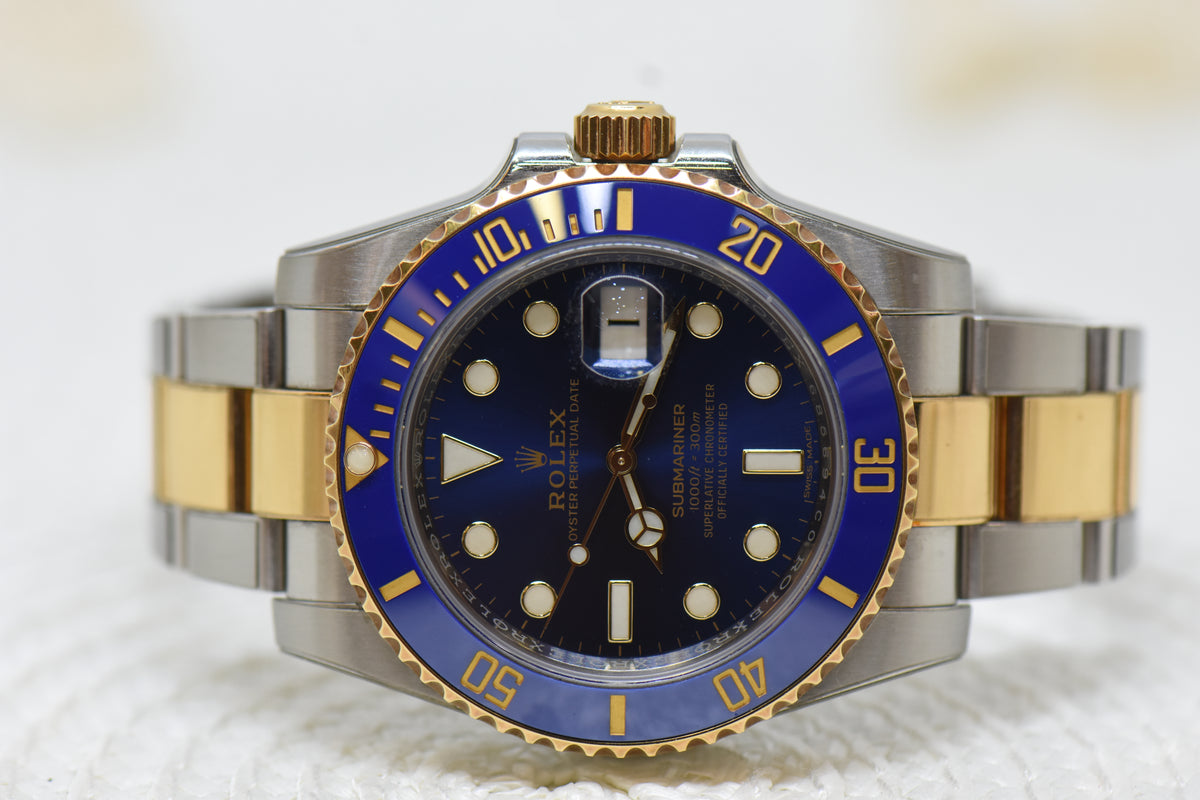 [SOLD] ROLEX SUBMARINER 40mm HALF GOLD IN BRACELET SUNBURST BLUE DIAL 116613LB (MINT)