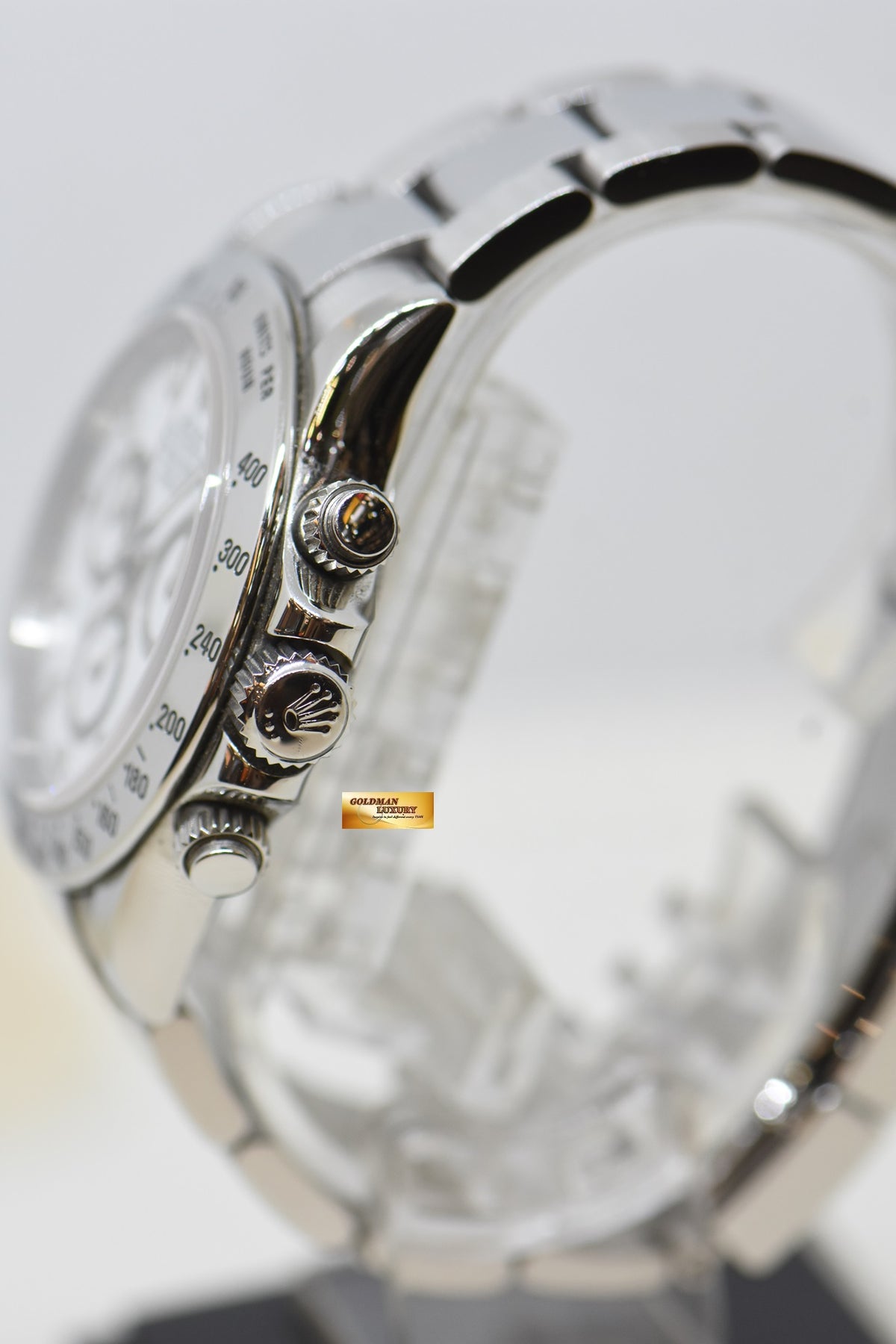 [SOLD] ROLEX OYSTER DAYTONA CHRONOGRAPH 40mm STEEL IN BRACELET WHITE DIAL 116520 (MINT)