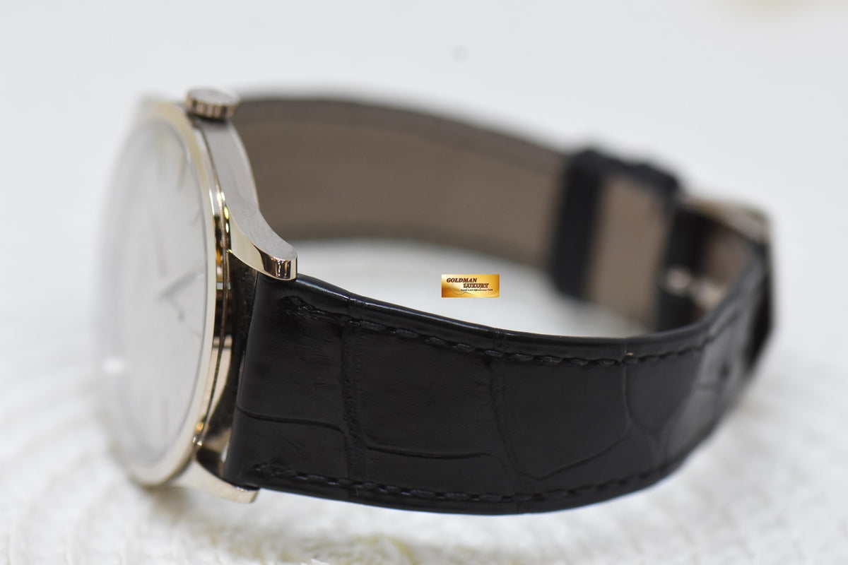 [SOLD] PATEK PHILIPPE CALATRAVA 37mm 18K WHITE GOLD MANUAL WINDING 5196G (MINT)