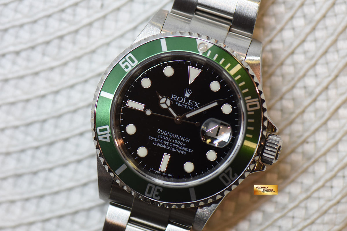 [SOLD] ROLEX OYSTER SUBMARINER KERMIT 40mm OYSTER STEEL BRACELET BLACK DIAL GREEN BEZEL 16610LV (MINT)