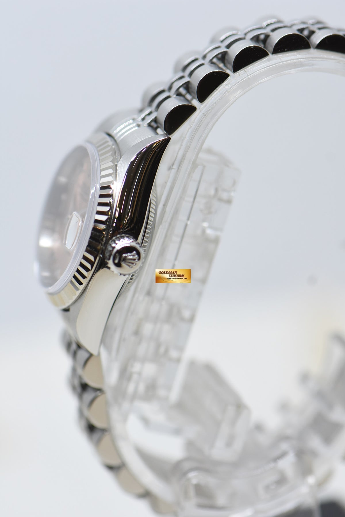 [SOLD] ROLEX OYSTER DATEJUST 26mm SALMON ROMAN DIAL STEEL IN JUBILEE BRACELET 79174 (MINT)