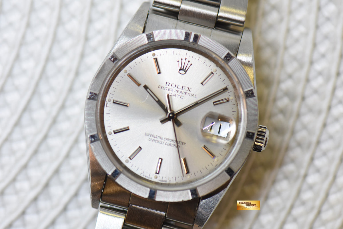 [SOLD] ROLEX OYSTER PERPETUAL DATE 34mm STEEL IN BRACELET ENGINE-TURN BEZEL SILVER DIAL 15210 (QUICKSET-DATE) (MINT)