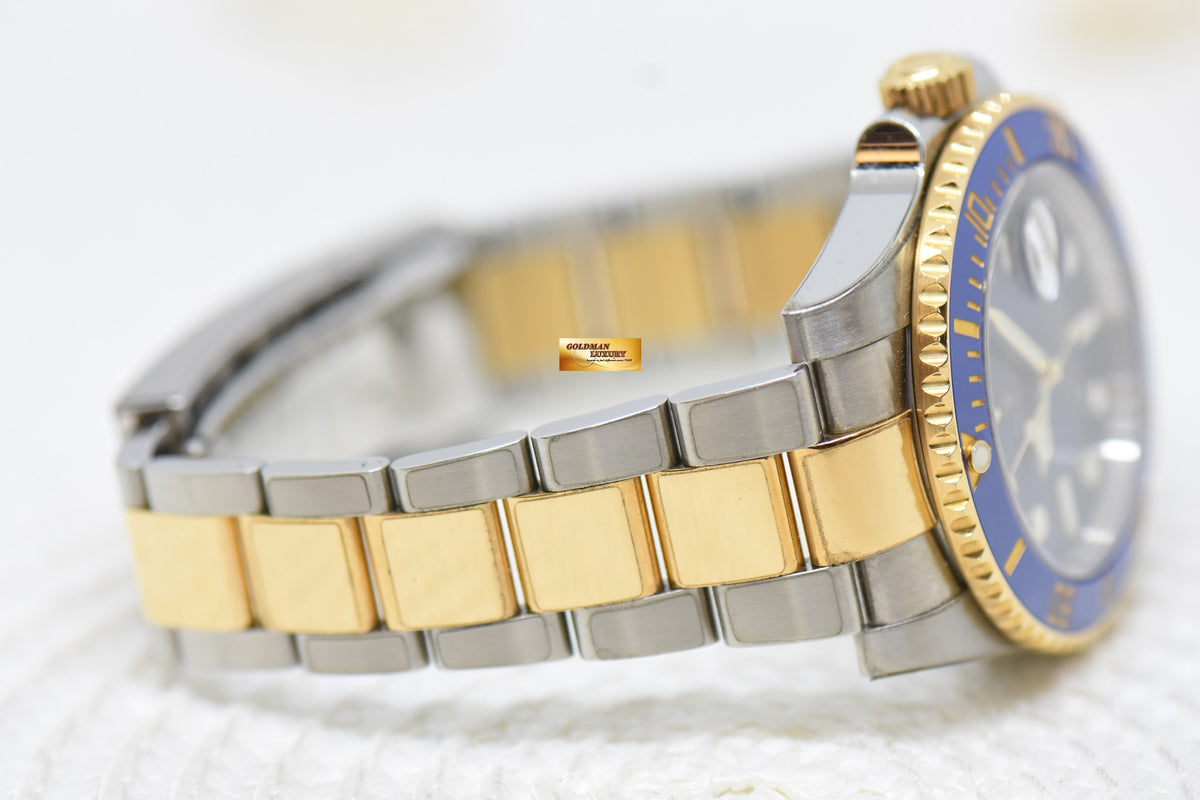 [SOLD] ROLEX SUBMARINER 40mm HALF GOLD IN BRACELET SUNBURST BLUE DIAL 116613LB (MINT)