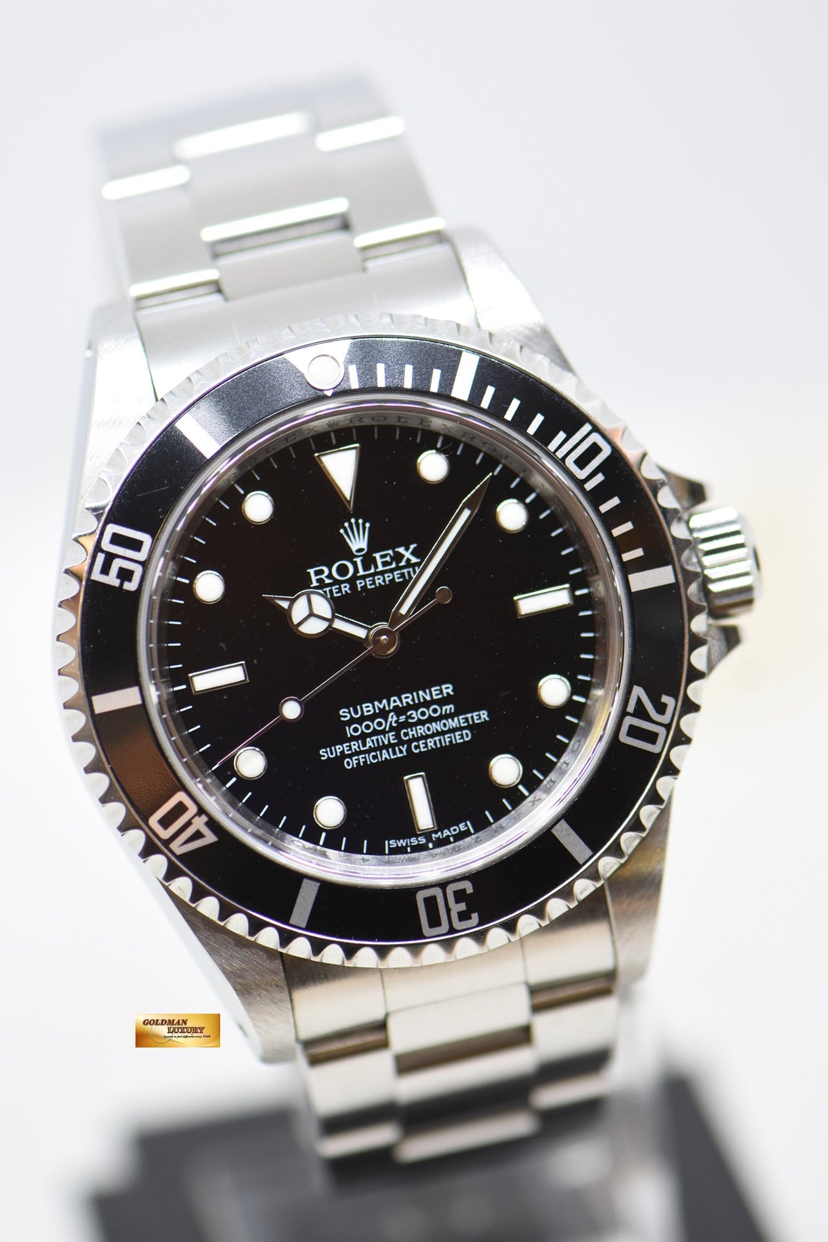 [SOLD] ROLEX OYSTER SUBMARINER NO DATE 4-LINERS 40mm STEEL BLACK 14060M (MINT)