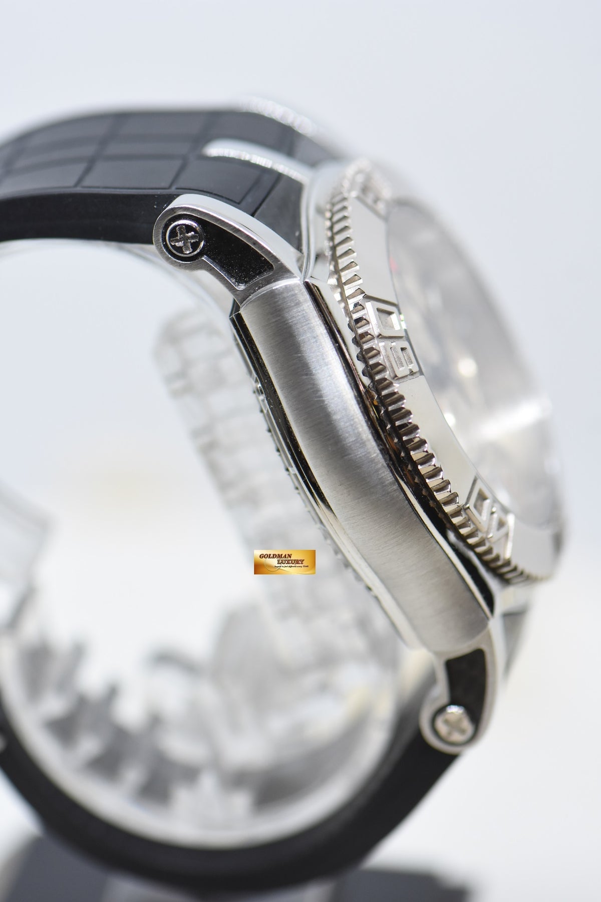 [SOLD] ROGER DUBUIS EASY DIVER JUST FOR FRIENDS 46mm STEEL IN RUBBER RD56 MANUAL WINDING SE46.56 (MINT)