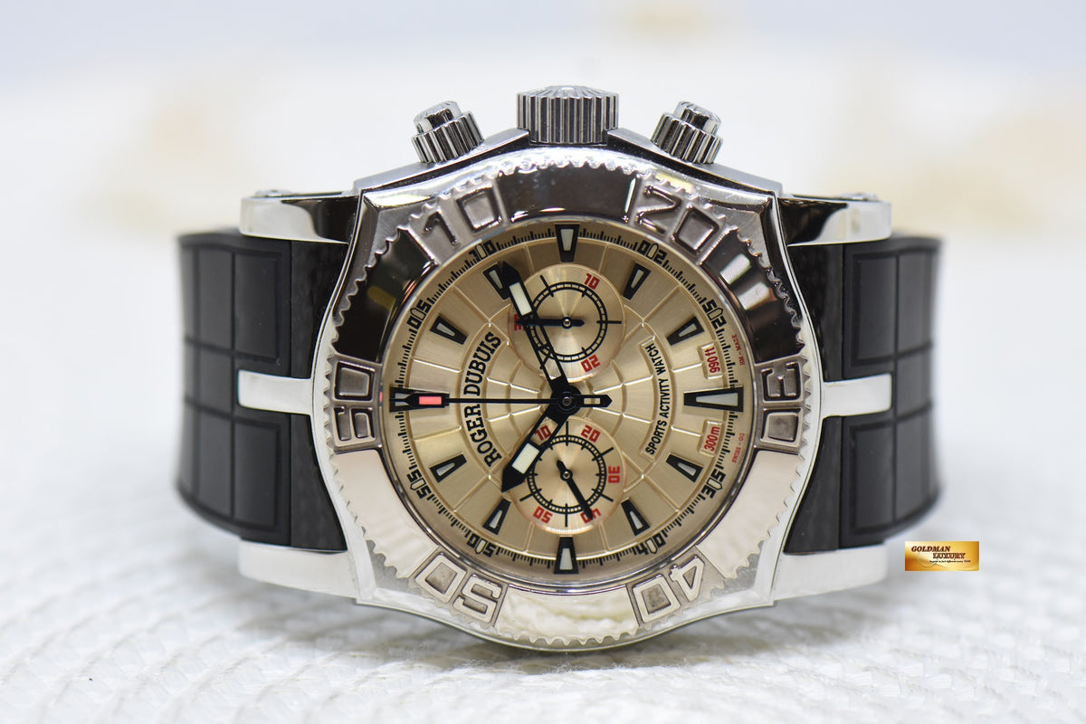 [SOLD] ROGER DUBUIS EASY DIVER JUST FOR FRIENDS 46mm STEEL IN RUBBER RD56 MANUAL WINDING SE46.56 (MINT)