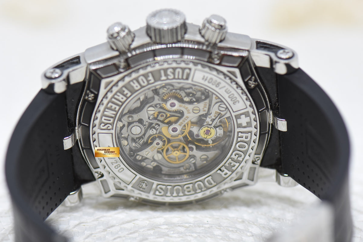 [SOLD] ROGER DUBUIS EASY DIVER JUST FOR FRIENDS 46mm STEEL IN RUBBER RD56 MANUAL WINDING SE46.56 (MINT)