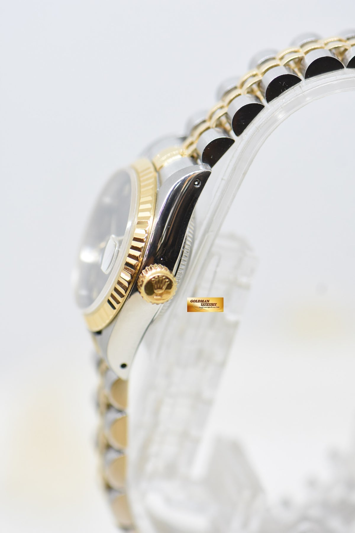 [SOLD] ROLEX OYSTER DATEJUST 26mm HALF-GOLD IN JUBILEE BRACELET BLACK PRISM ROMAN DIAL 69173 (MINT)